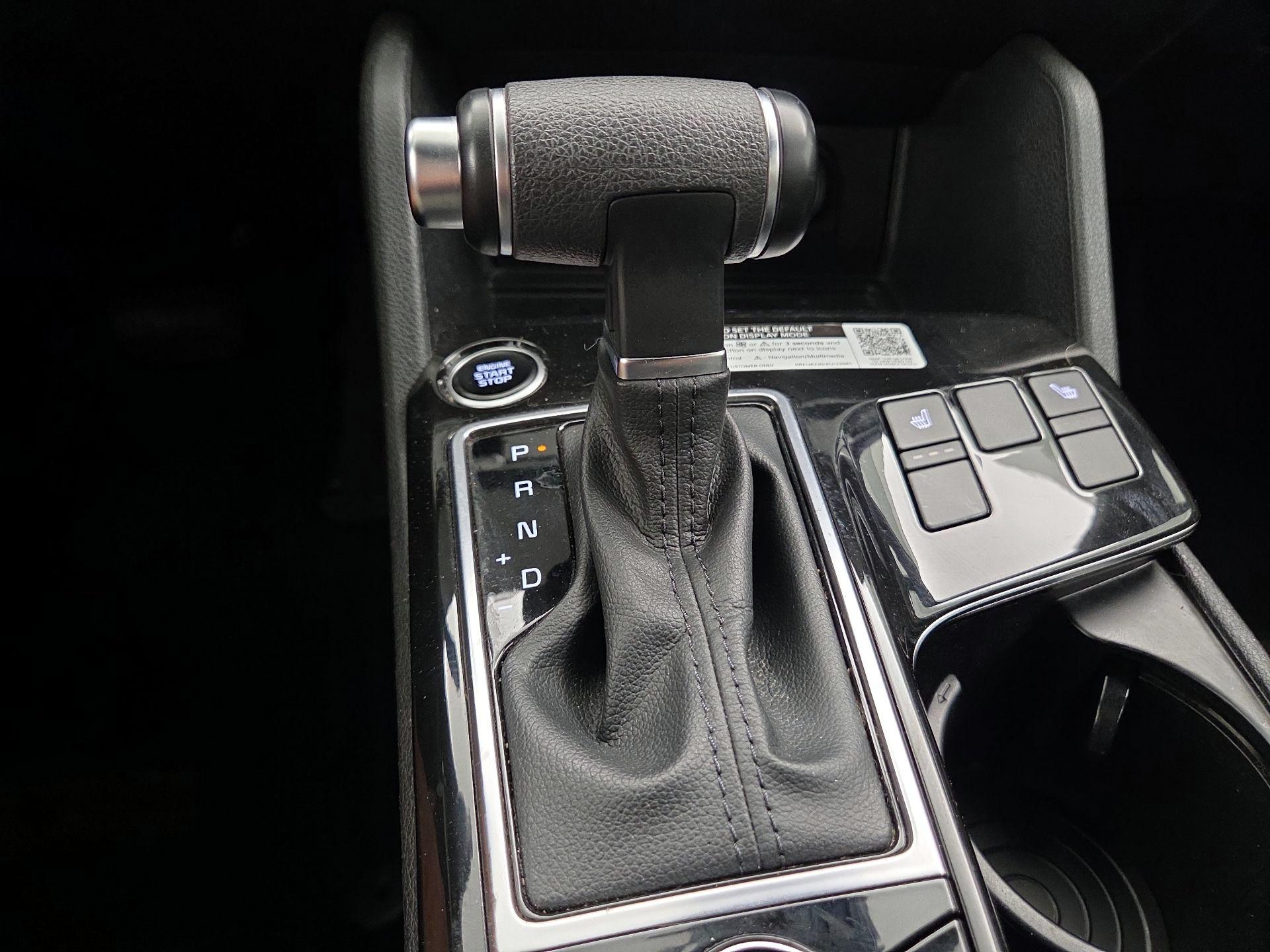 Thumbnail: 2023 Kia Sportage - 18