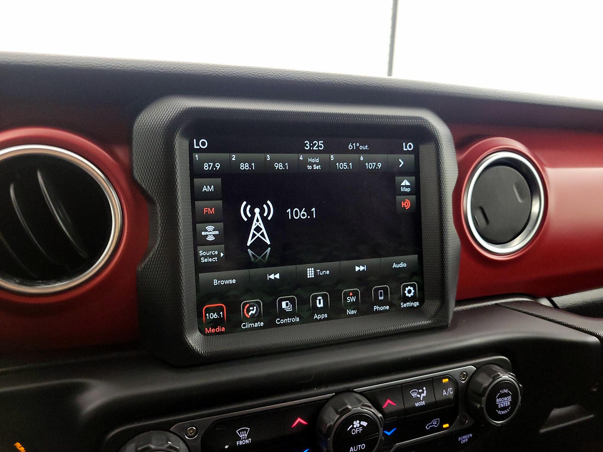 Thumbnail: 2023 Jeep Gladiator - 16