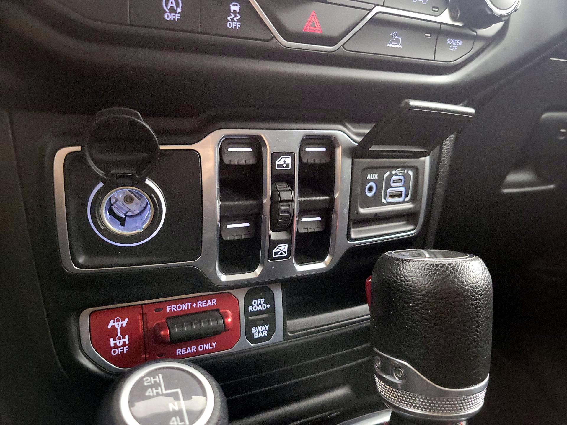 Thumbnail: 2023 Jeep Gladiator - 19