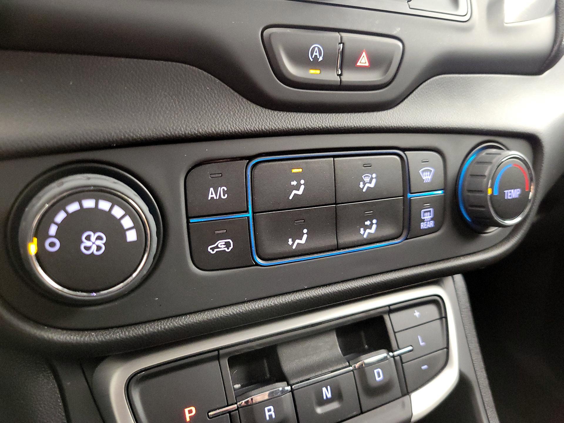 Thumbnail: 2023 GMC Terrain - 16