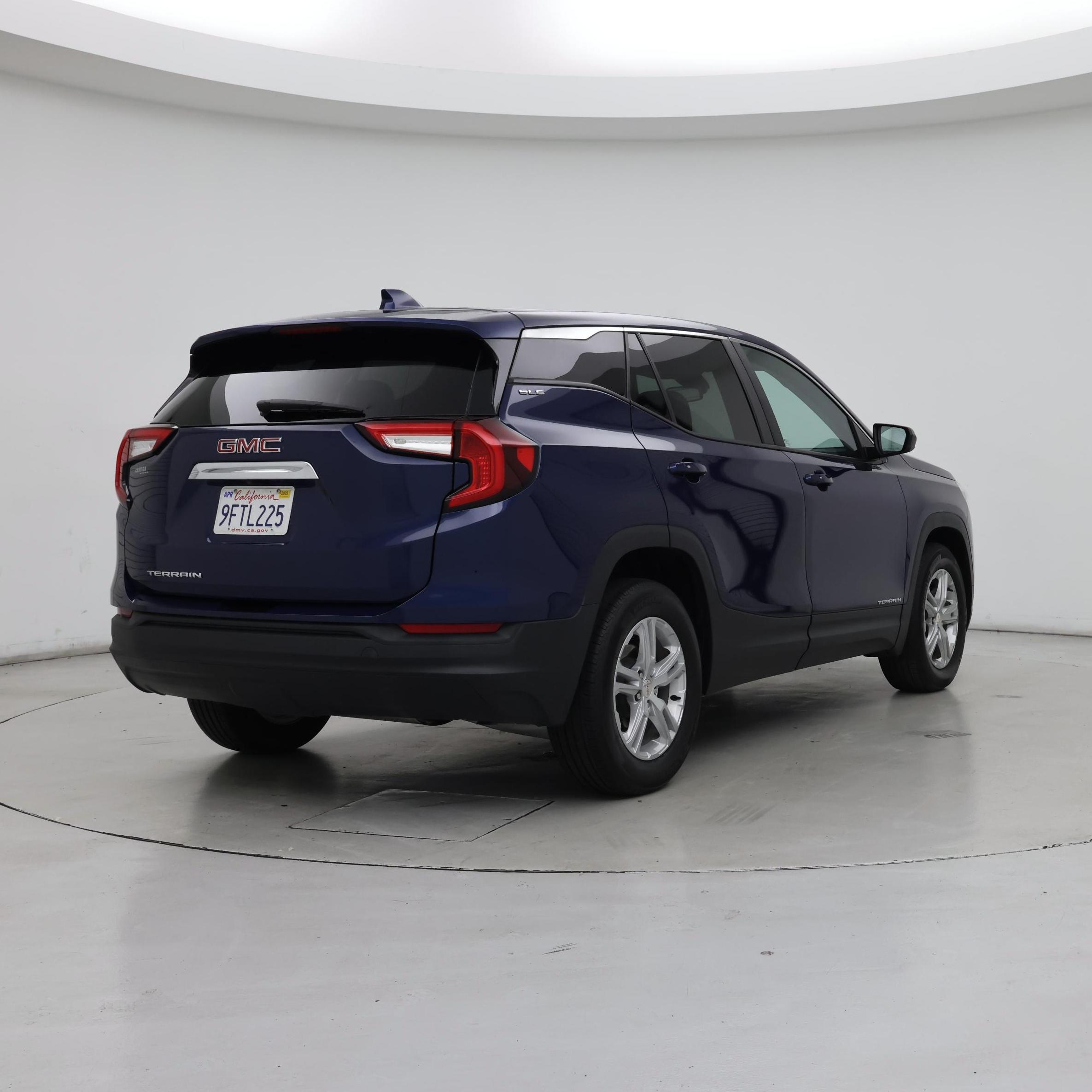 Thumbnail: 2023 GMC Terrain - 8