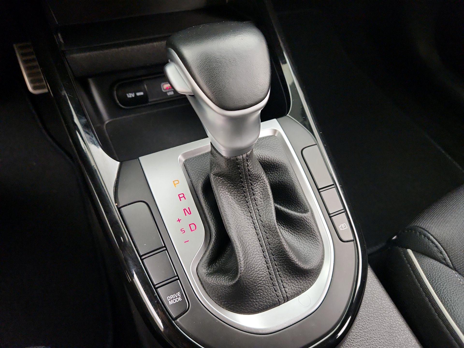 Thumbnail: 2023 Kia Forte - 18