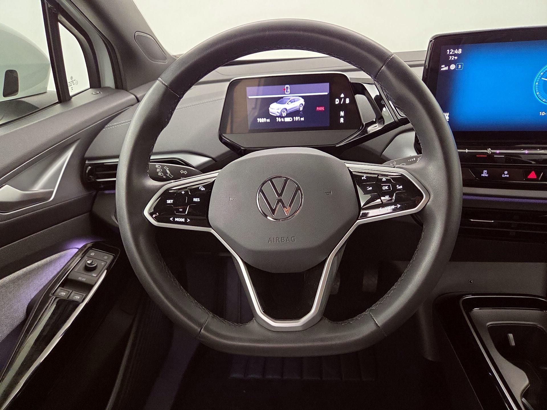 Thumbnail: 2023 Volkswagen ID.4 - 10