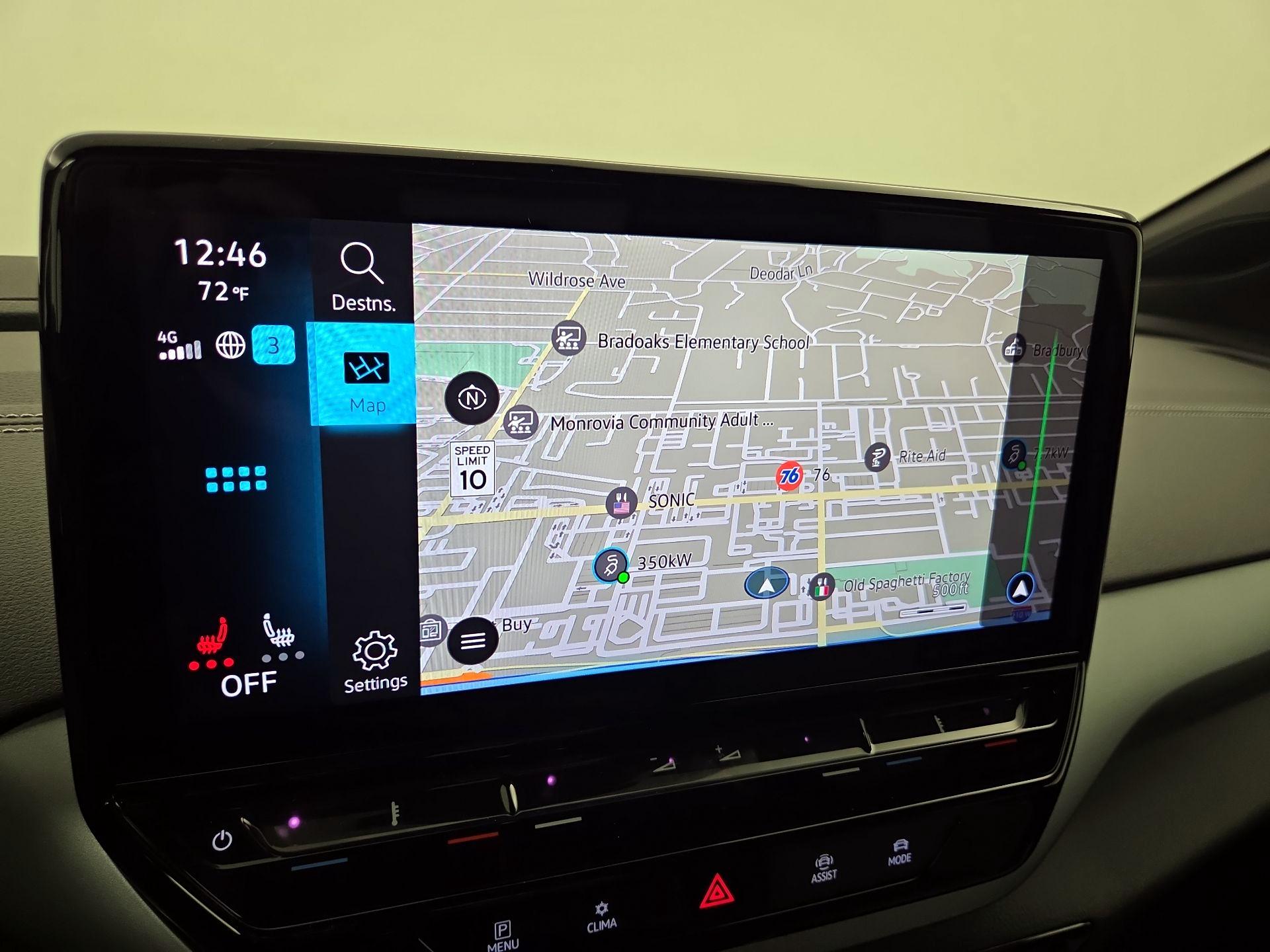 Thumbnail: 2023 Volkswagen ID.4 - 14