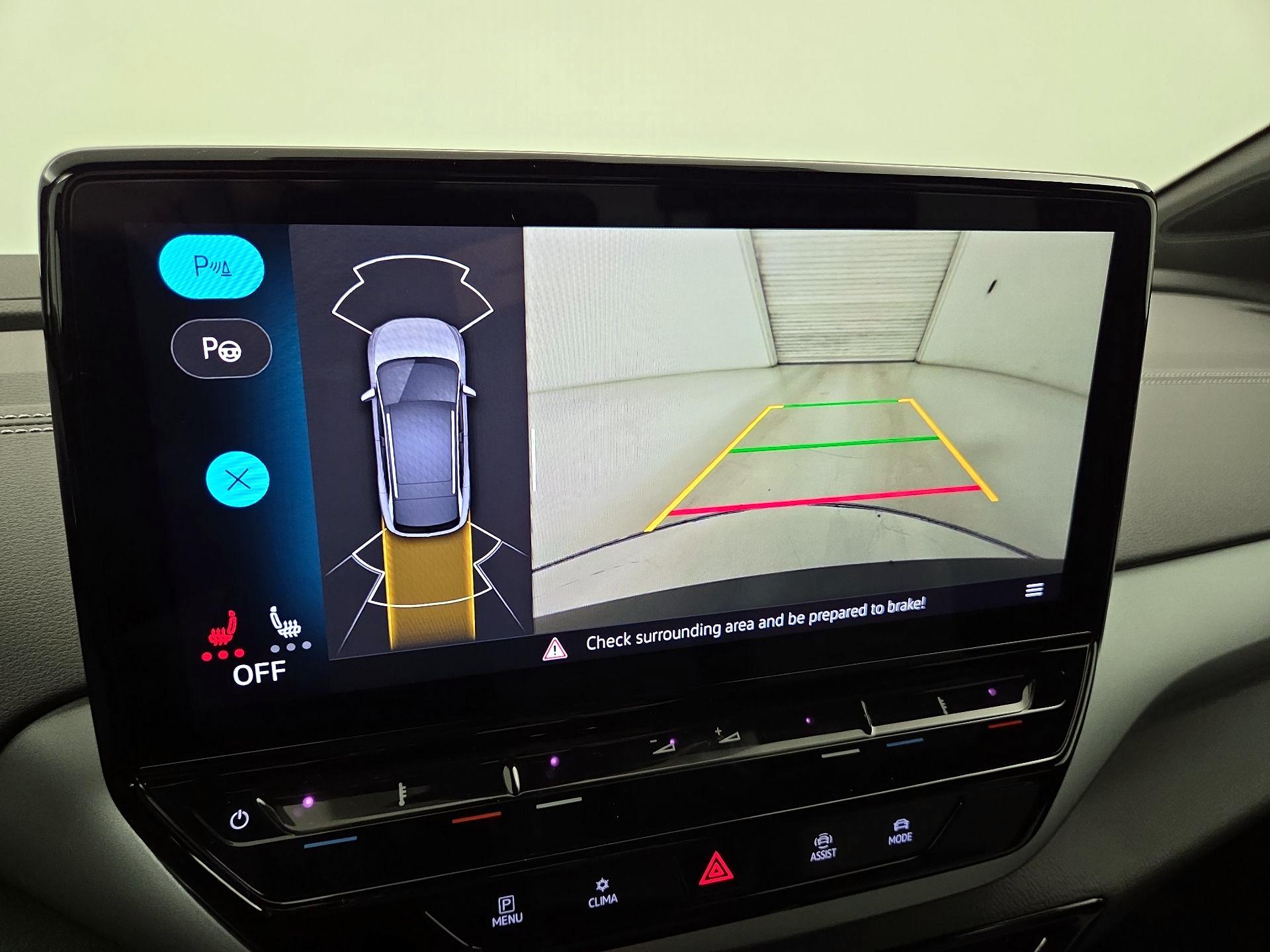 Thumbnail: 2023 Volkswagen ID.4 - 15