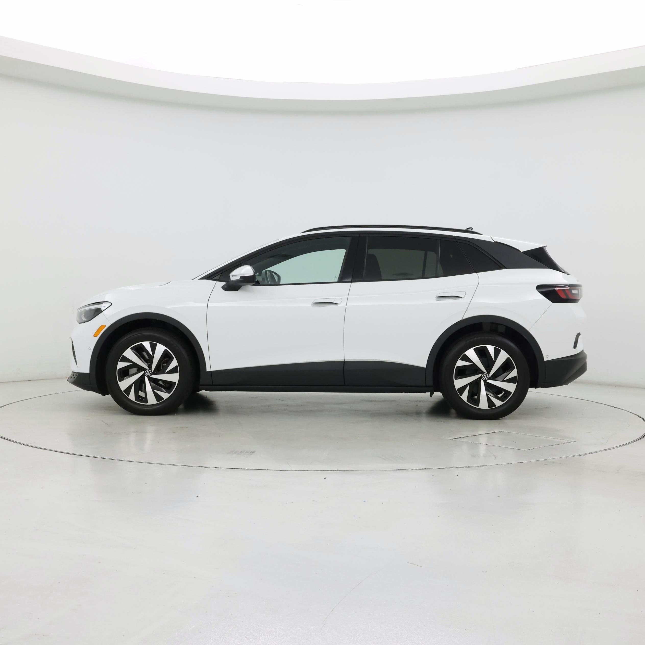 Thumbnail: 2023 Volkswagen ID.4 - 3