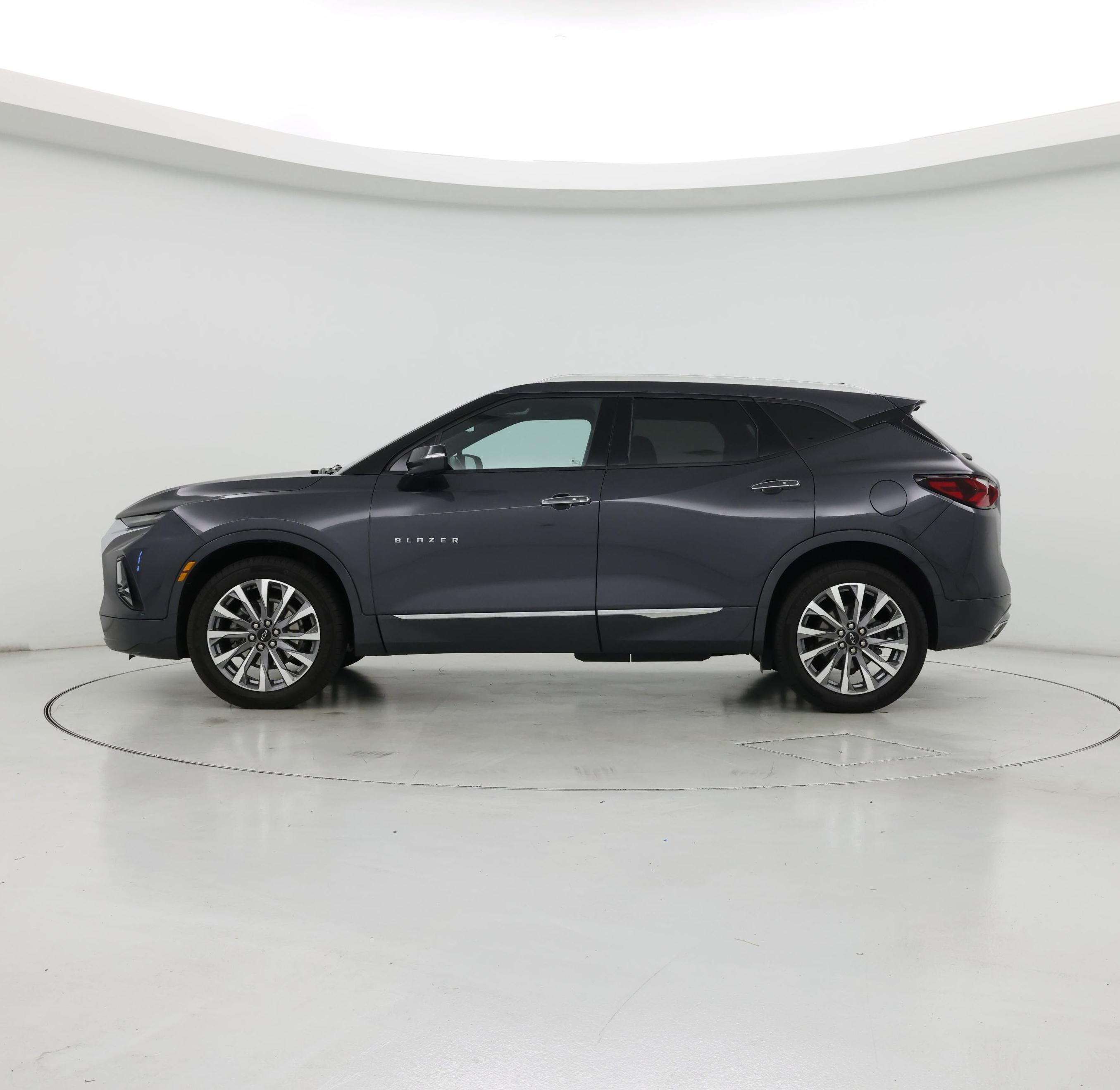 Thumbnail: 2022 Chevrolet Blazer - 3