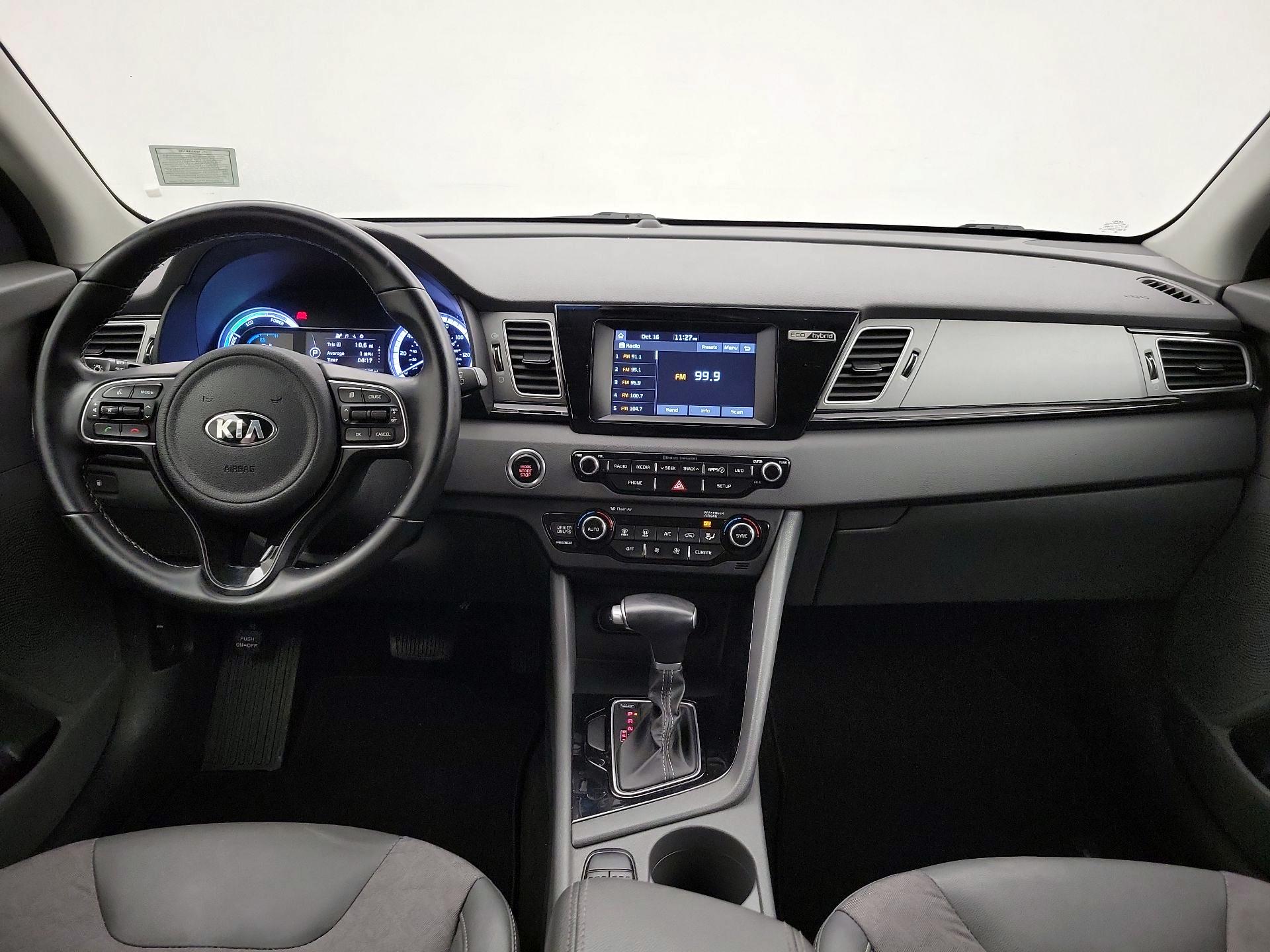 Thumbnail: 2018 Kia Niro - 9