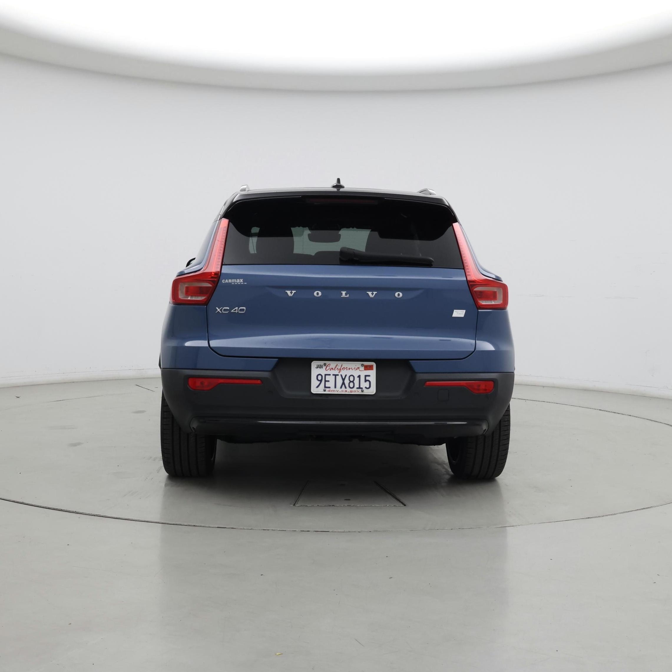 Thumbnail: 2023 Volvo XC40 - 6