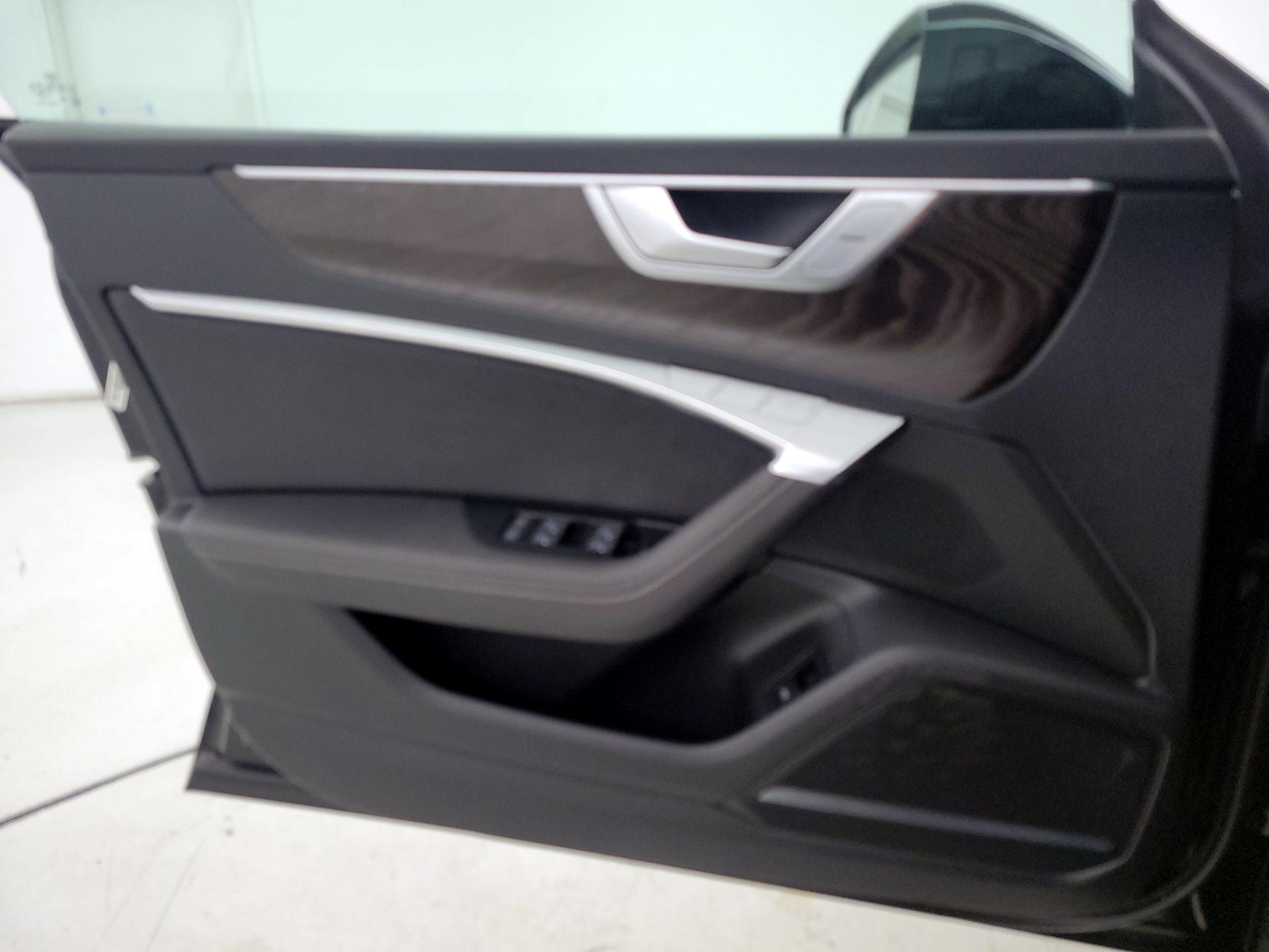 Thumbnail: 2019 Audi A7 - 12