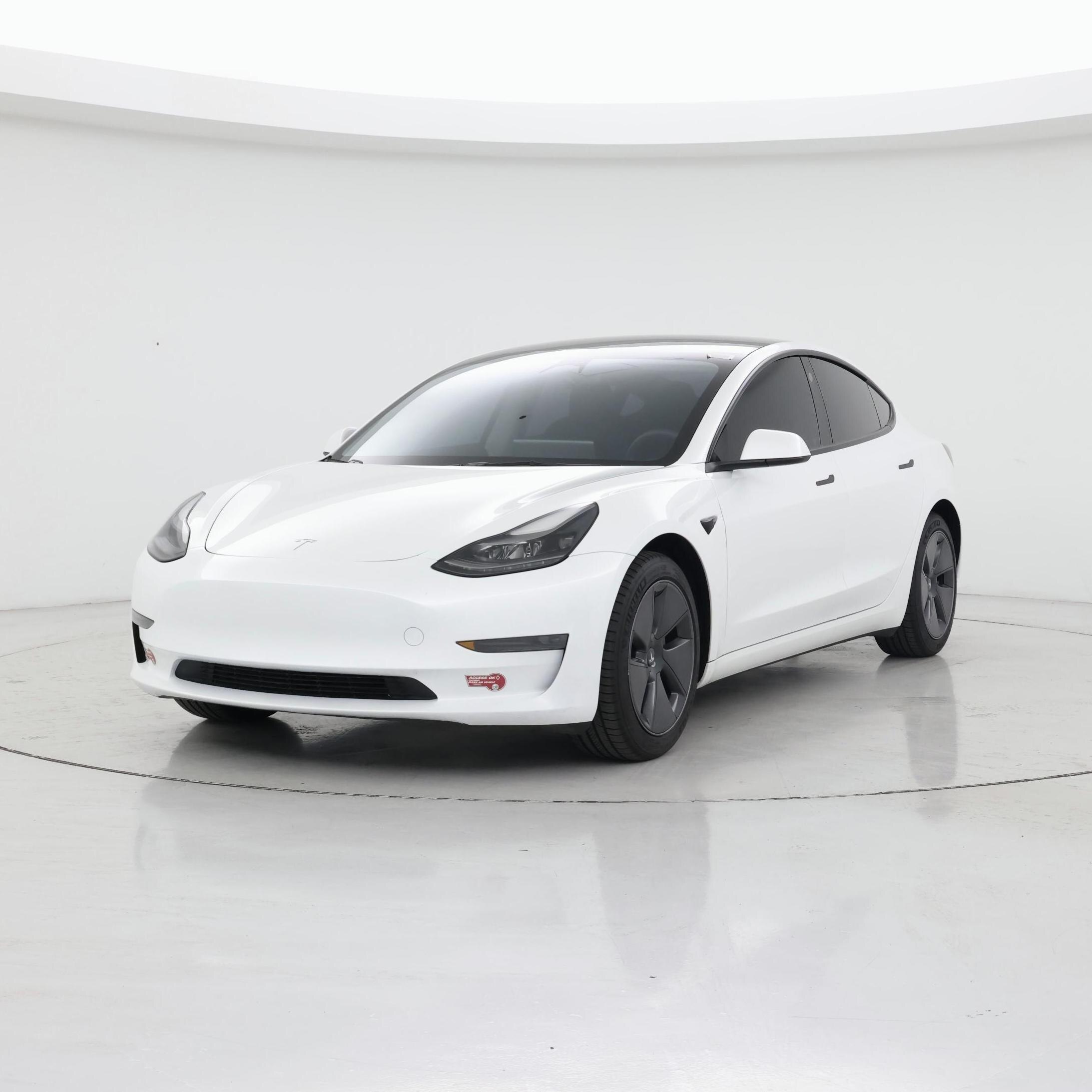 Thumbnail: 2023 Tesla Model 3 - 4