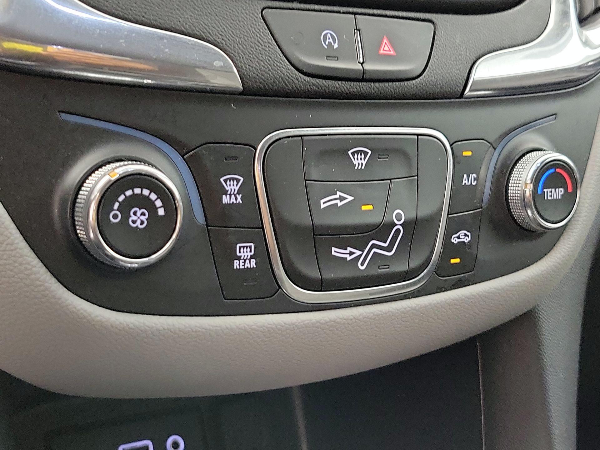 Thumbnail: 2024 Chevrolet Equinox - 16