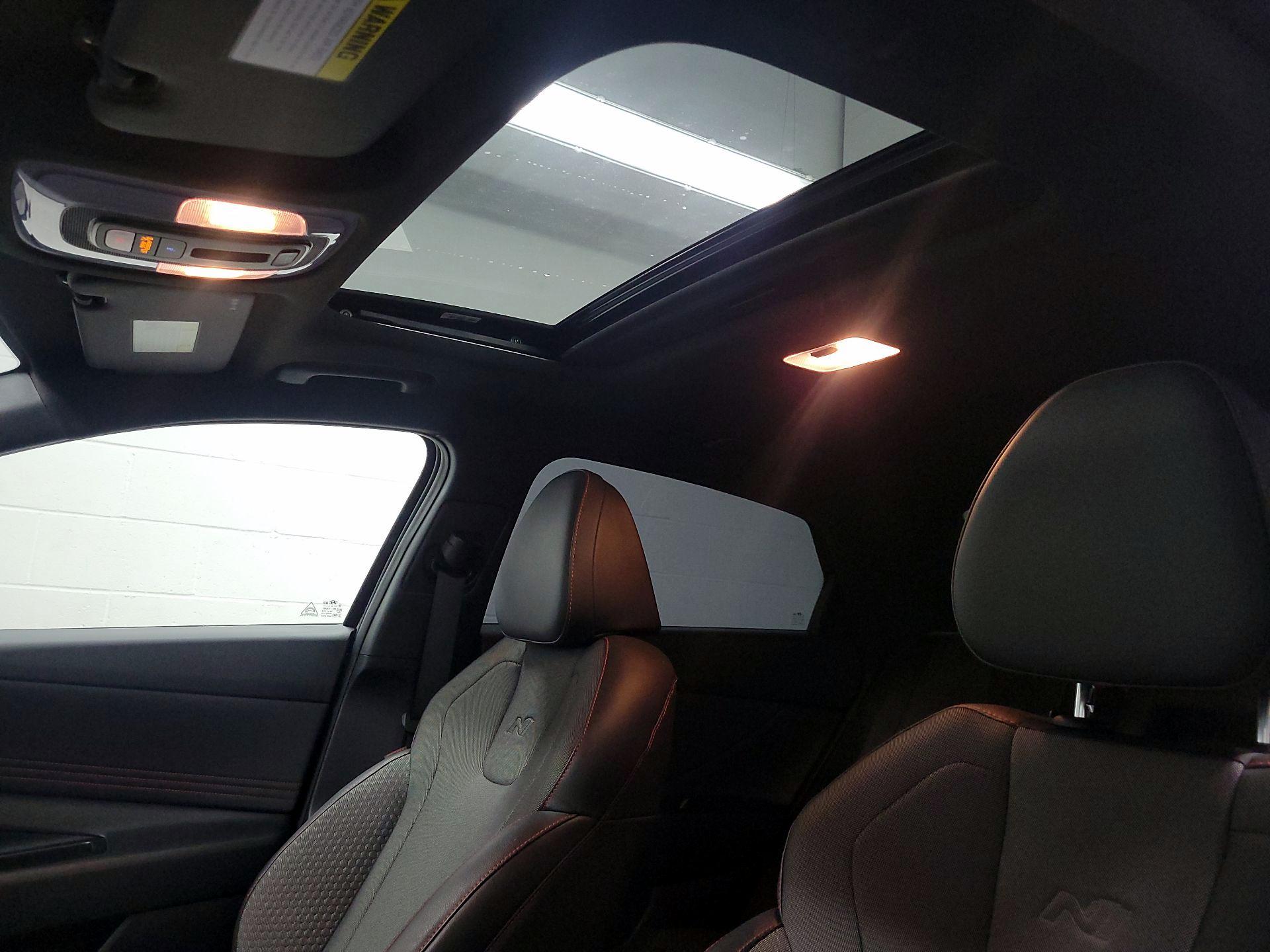 Thumbnail: 2025 Hyundai Elantra - 17