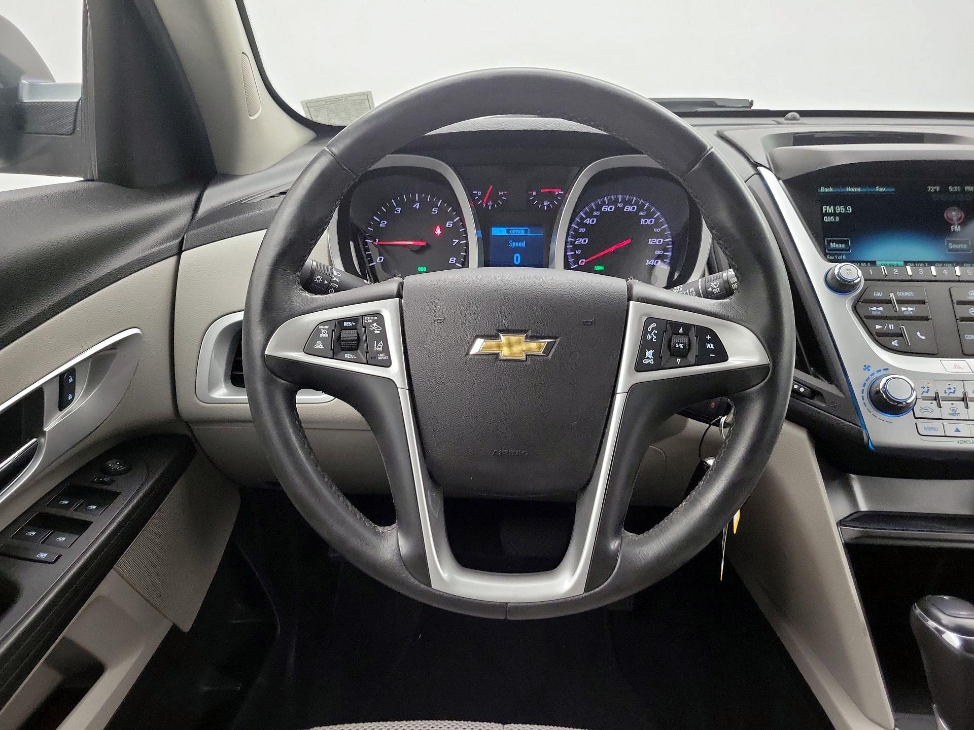 Thumbnail: 2017 Chevrolet Equinox - 10