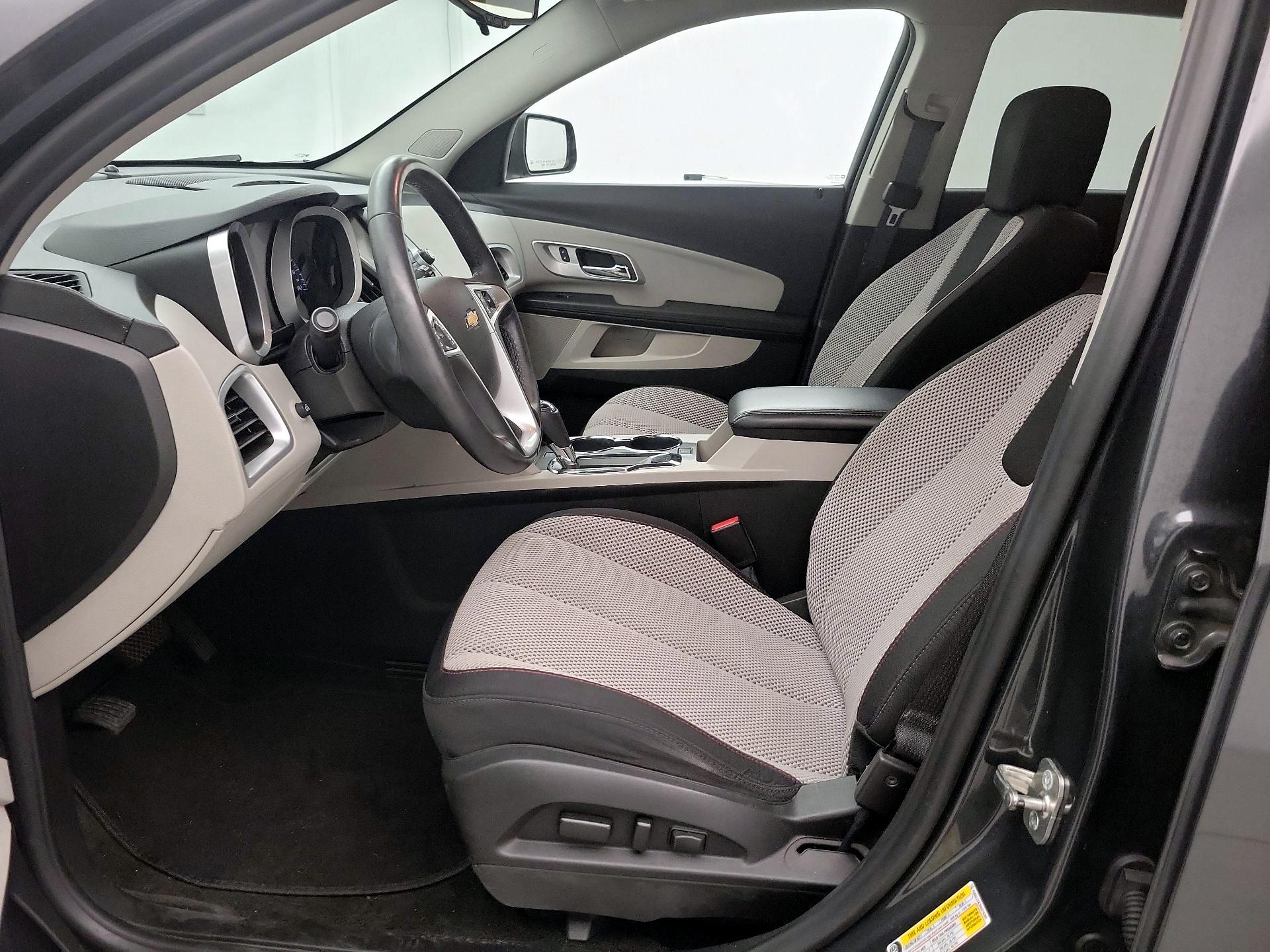 Thumbnail: 2017 Chevrolet Equinox - 11