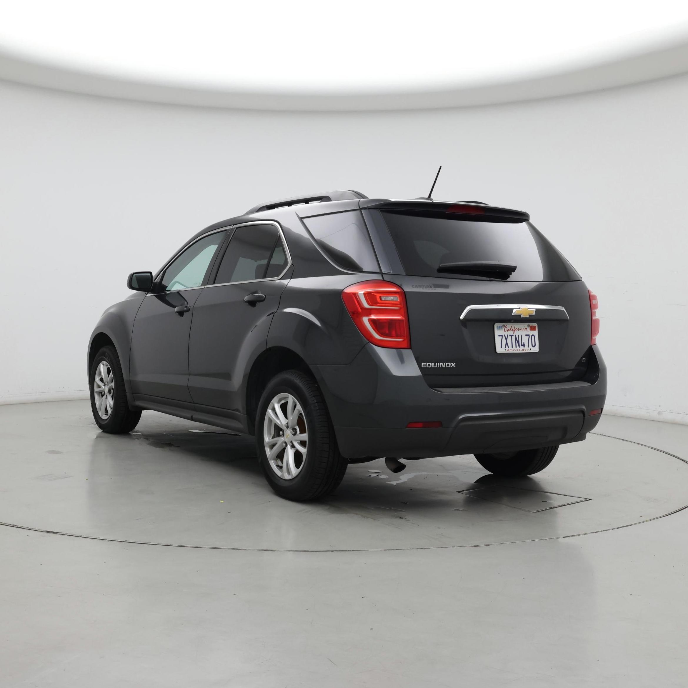 Thumbnail: 2017 Chevrolet Equinox - 2