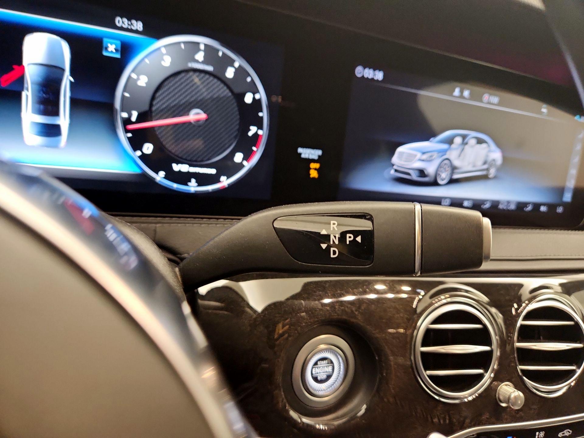 Thumbnail: 2019 Mercedes-Benz S-Class - 18