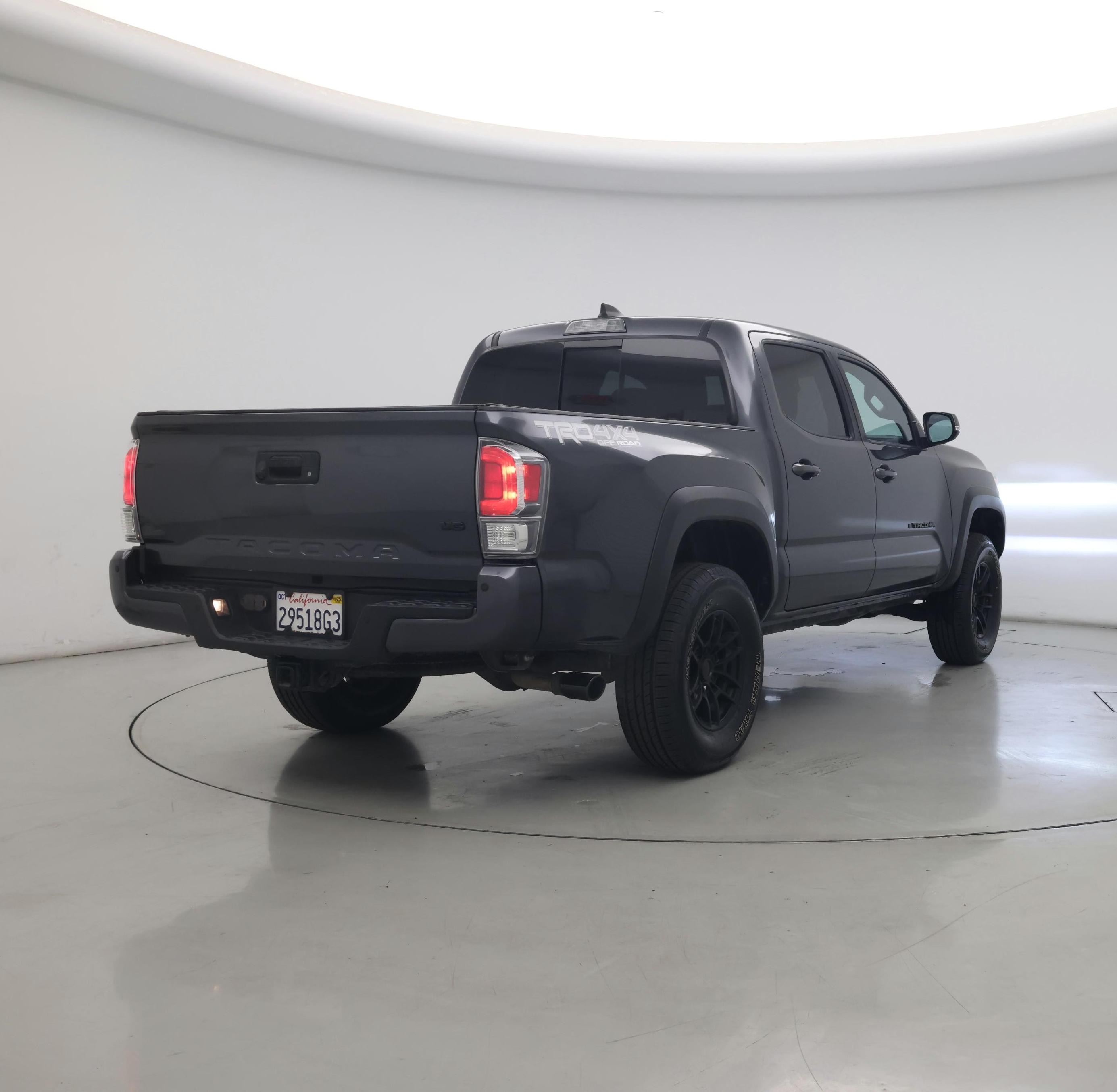 Thumbnail: 2021 Toyota Tacoma - 8