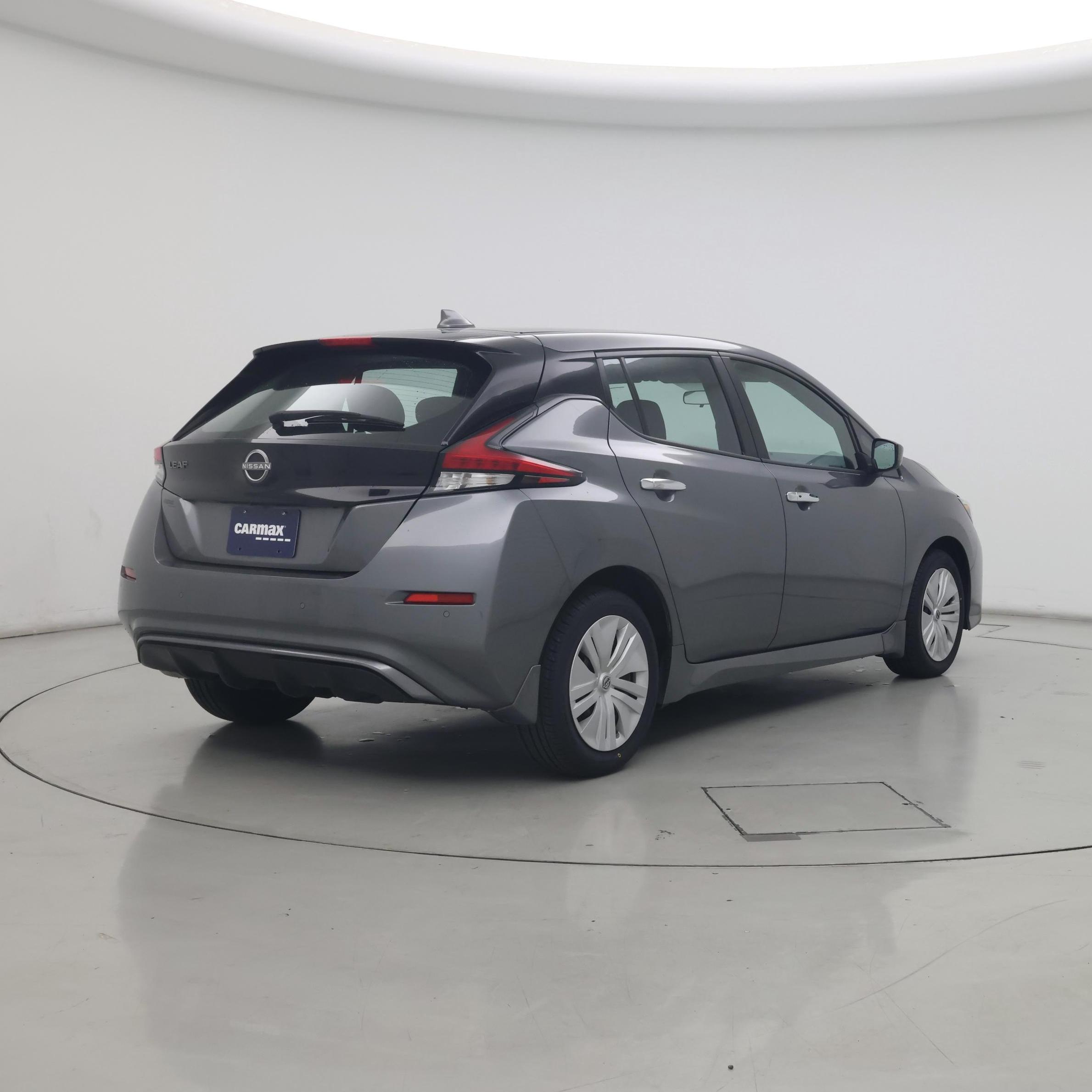 Thumbnail: 2023 Nissan Leaf - 8