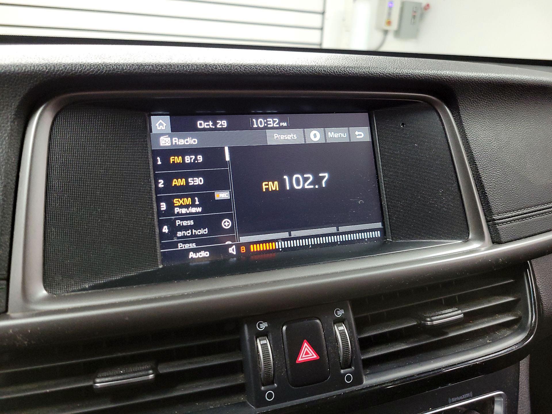 Thumbnail: 2018 Kia Optima - 14