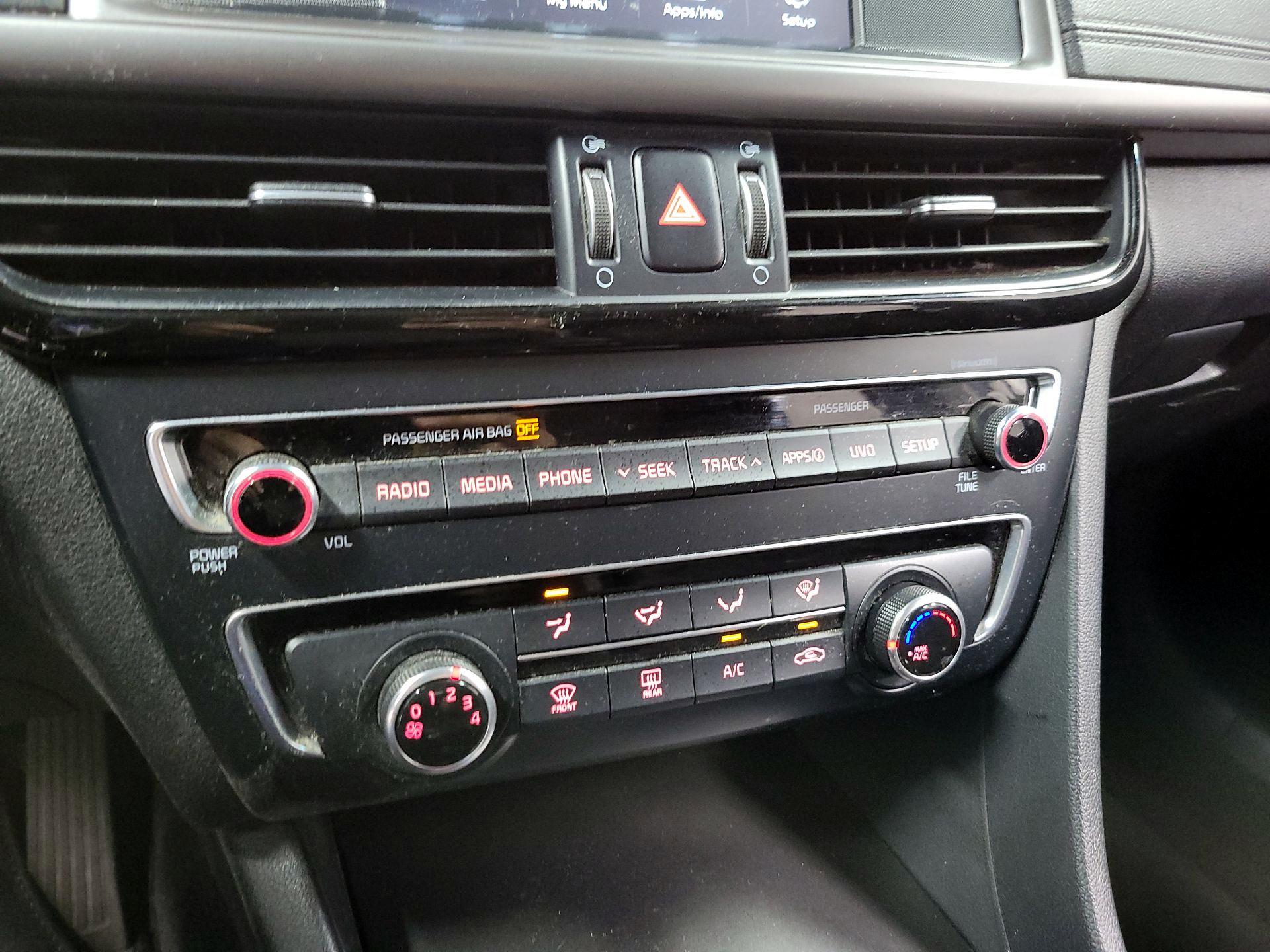 Thumbnail: 2018 Kia Optima - 15