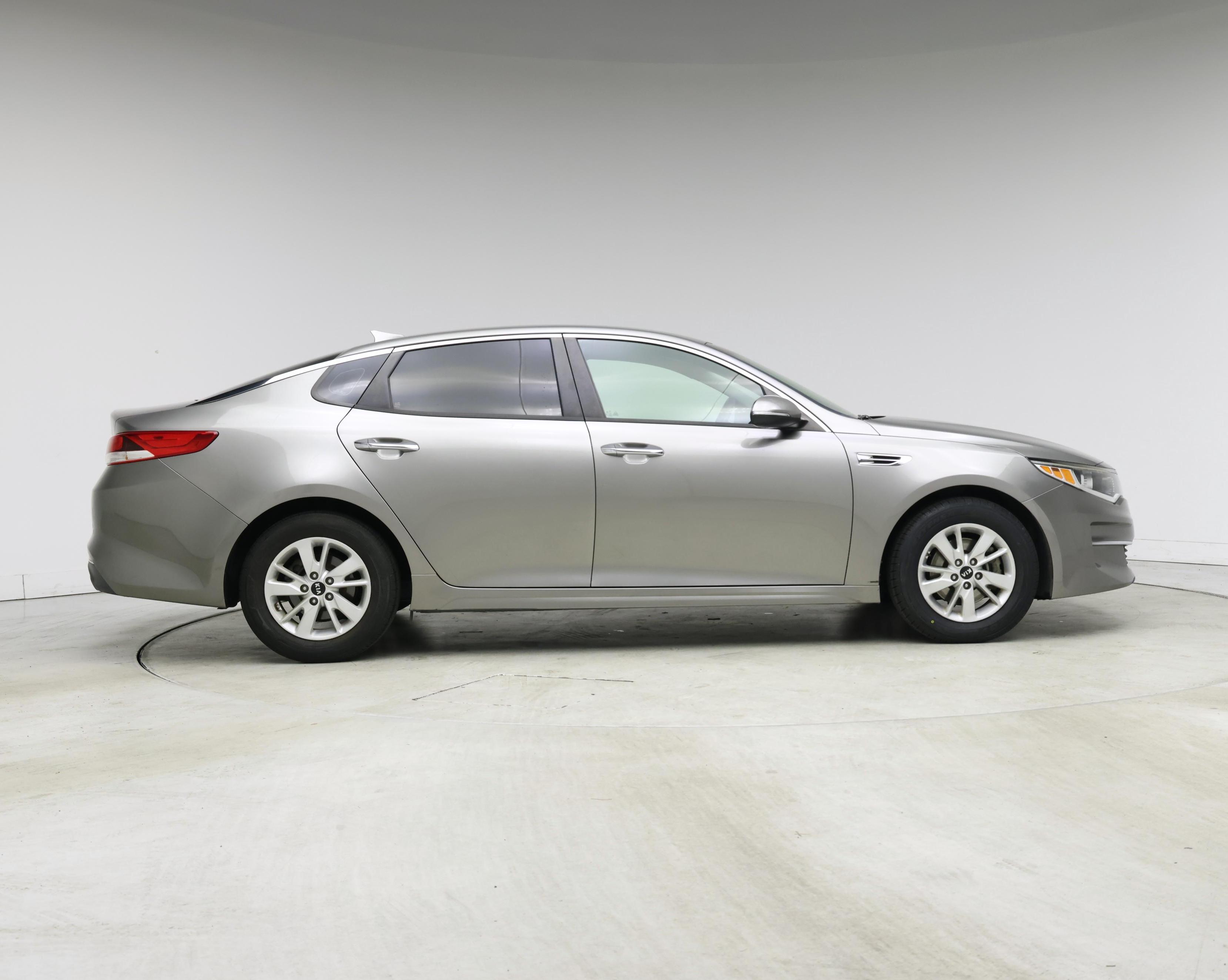 Thumbnail: 2018 Kia Optima - 7