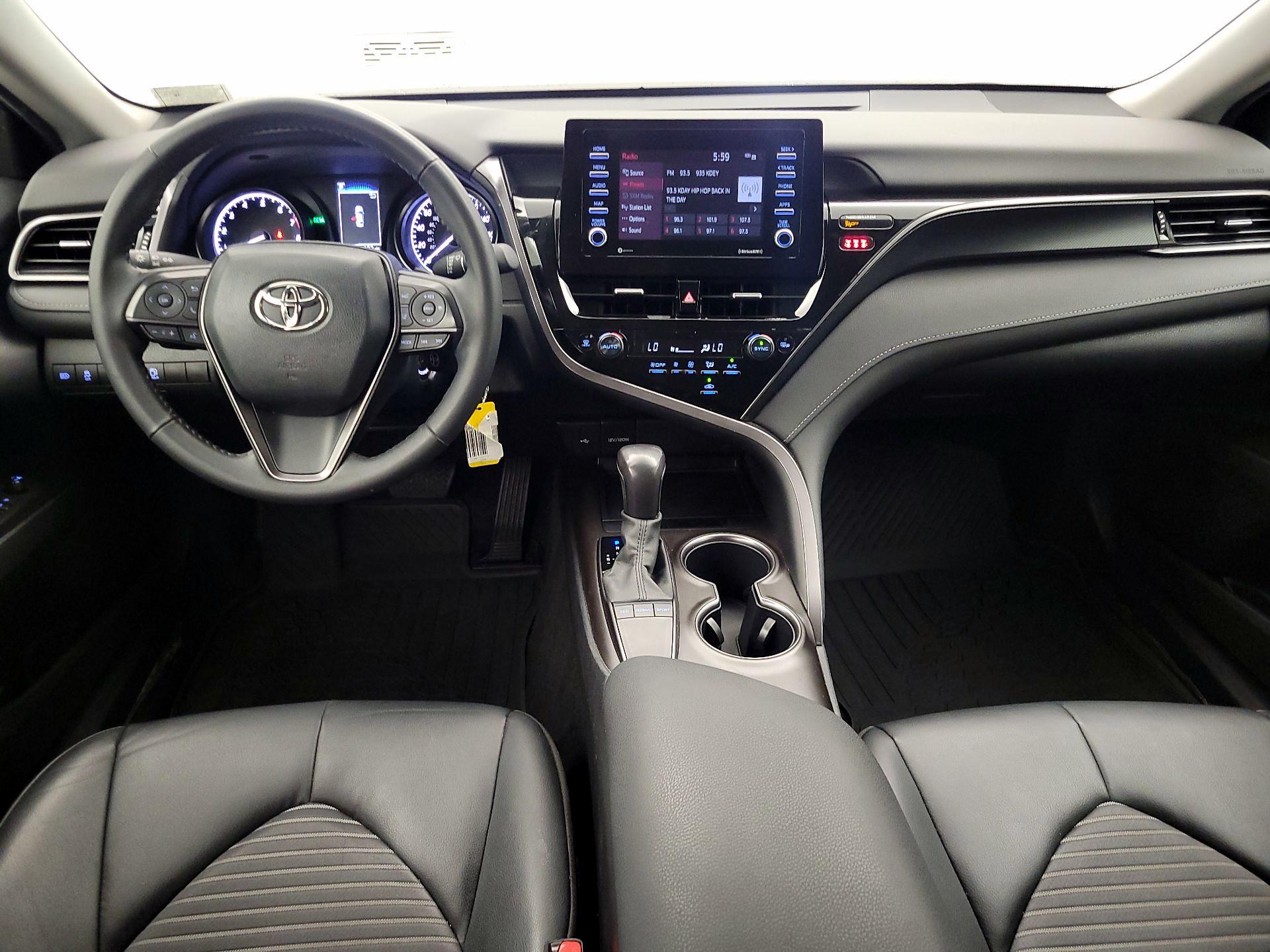 Thumbnail: 2024 Toyota Camry - 9