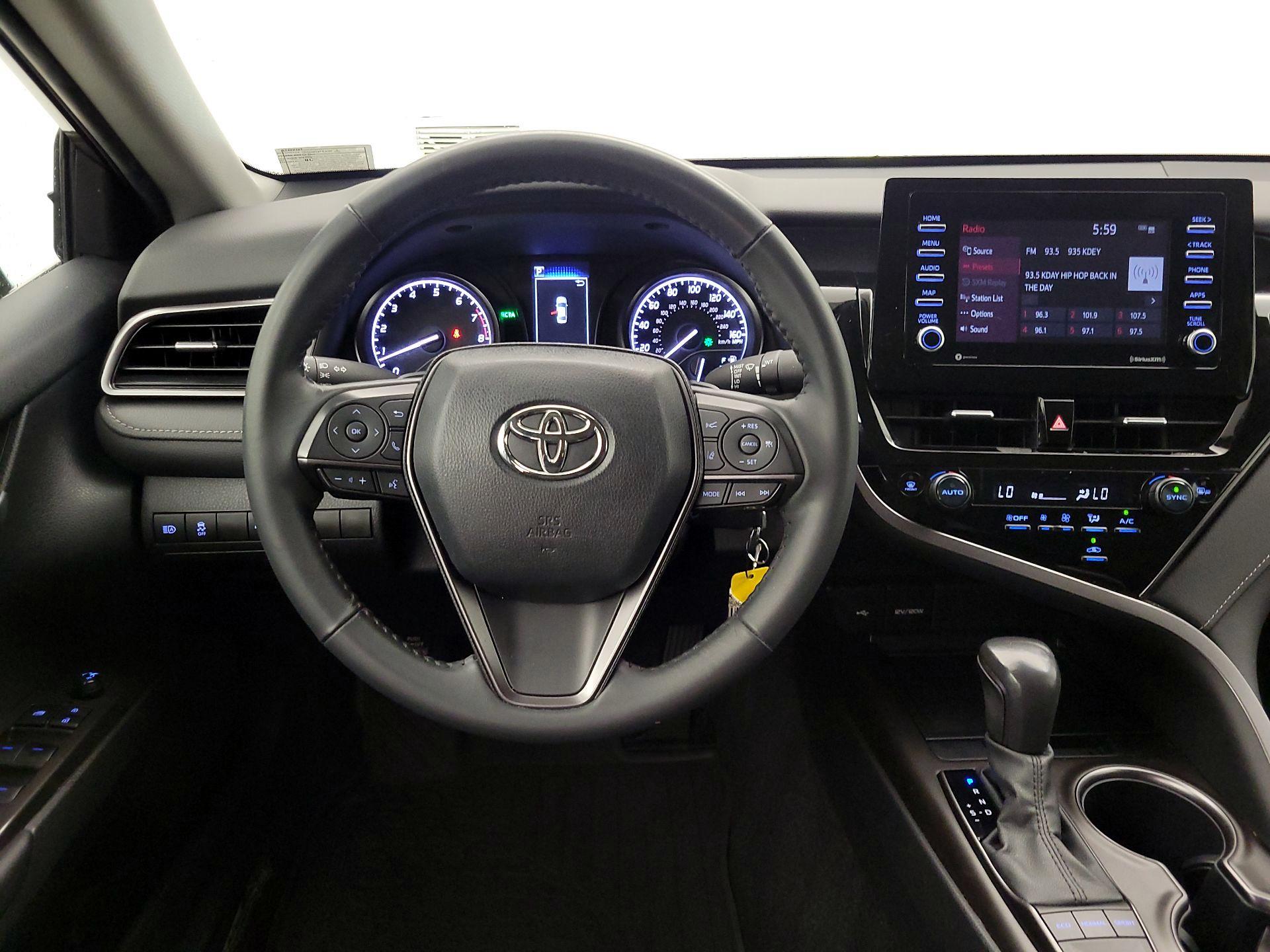 Thumbnail: 2024 Toyota Camry - 10