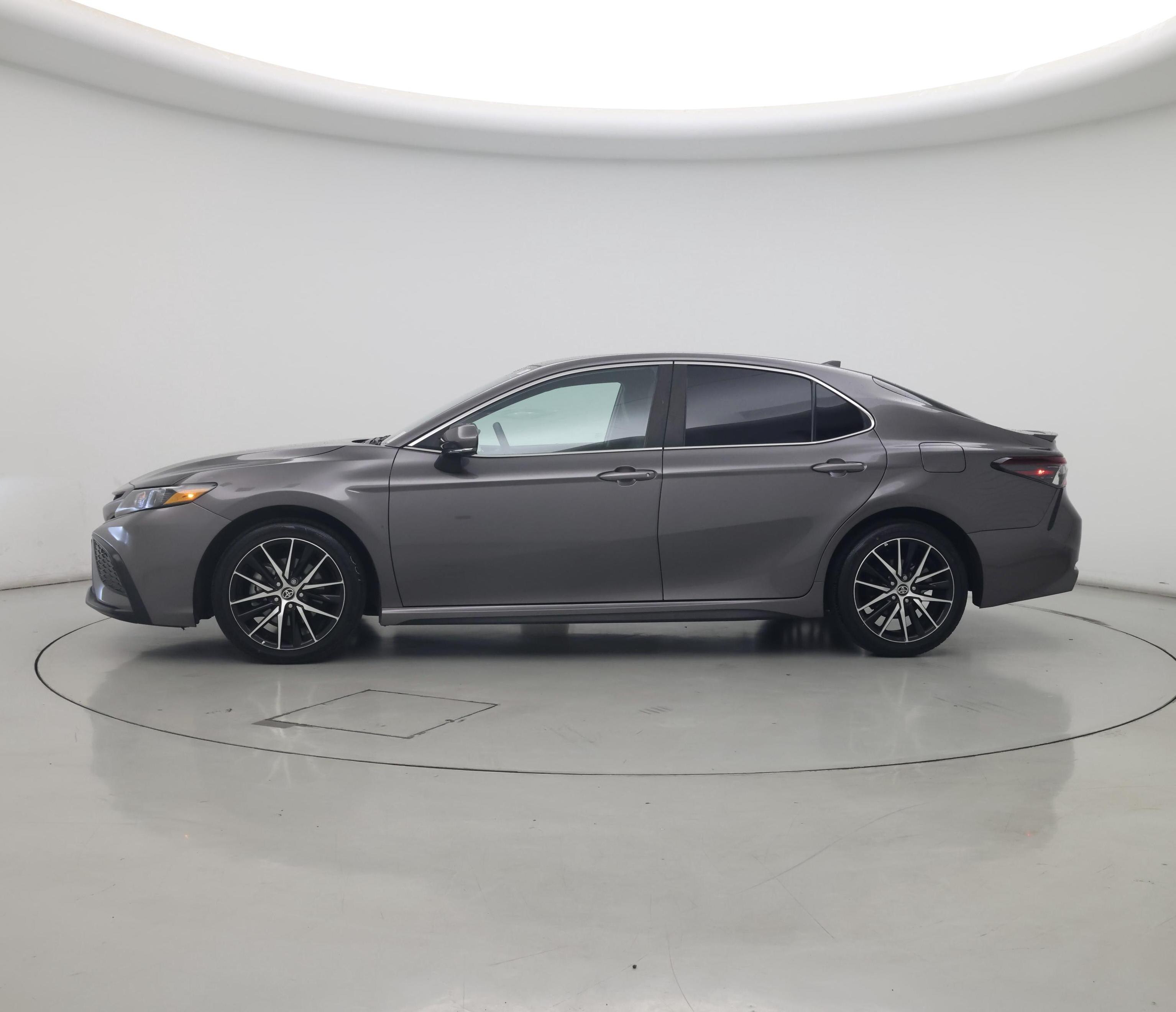 Thumbnail: 2024 Toyota Camry - 3