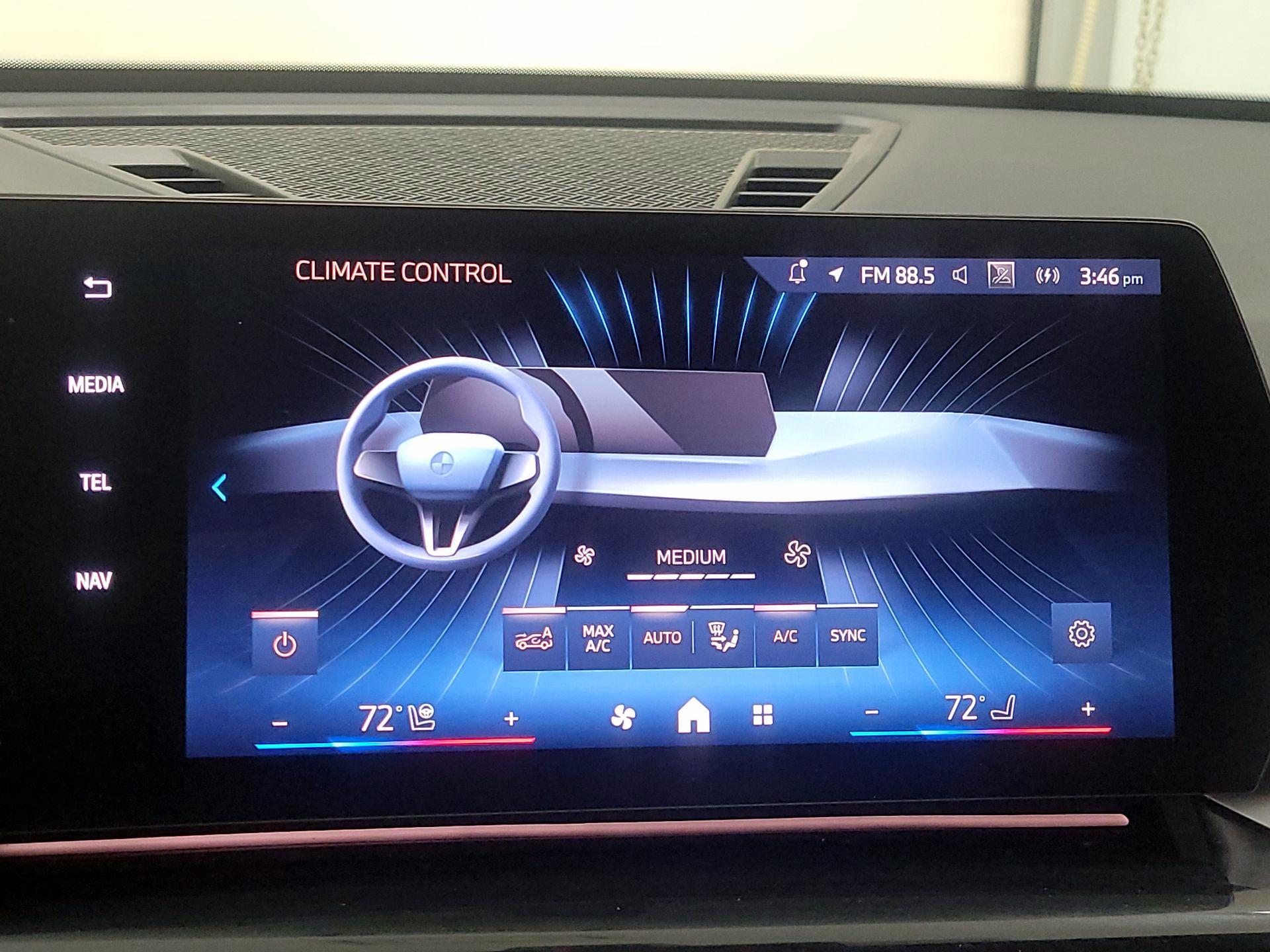 Thumbnail: 2025 BMW X1 - 16