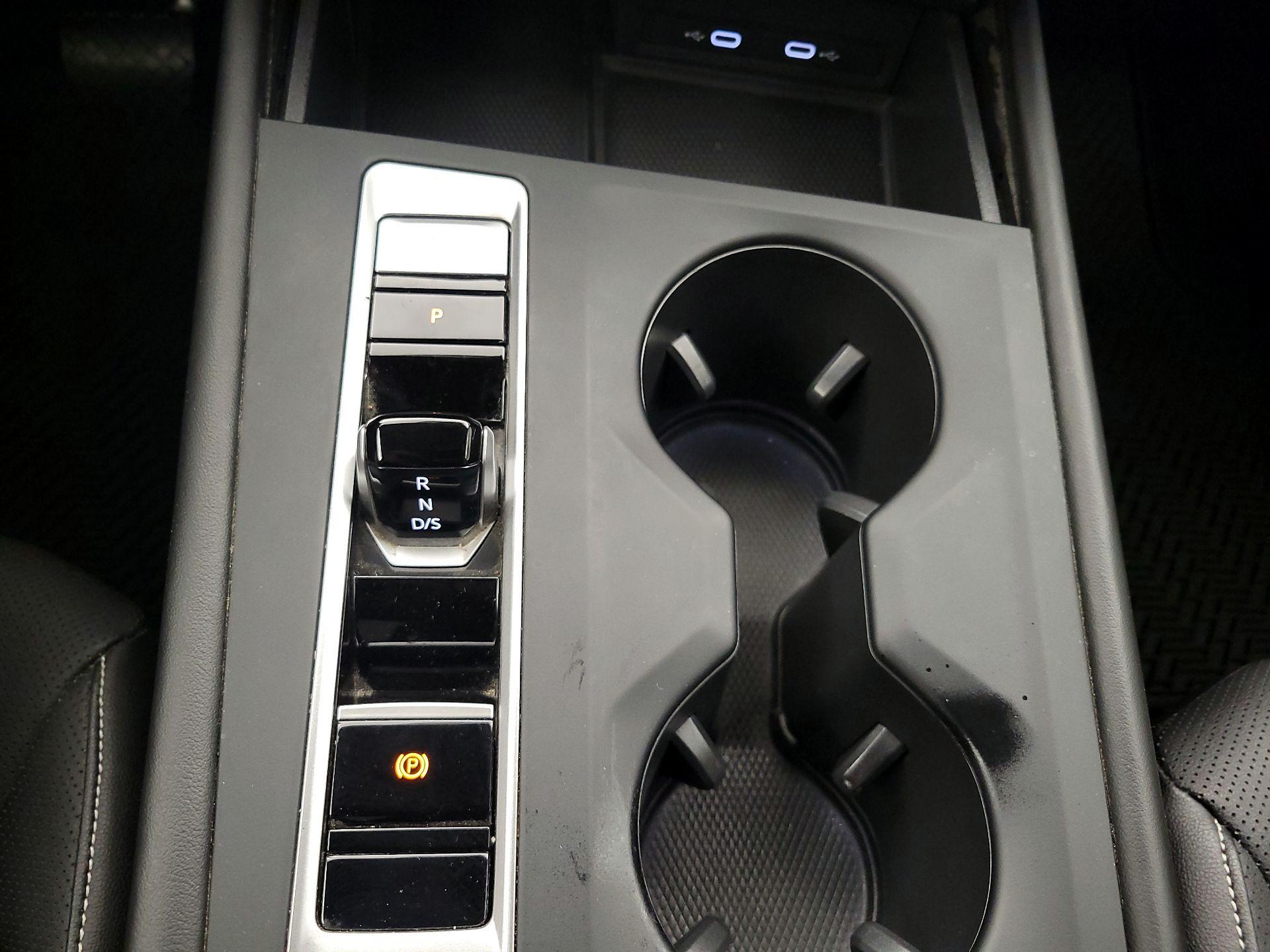 Thumbnail: 2024 Volkswagen Atlas - 18