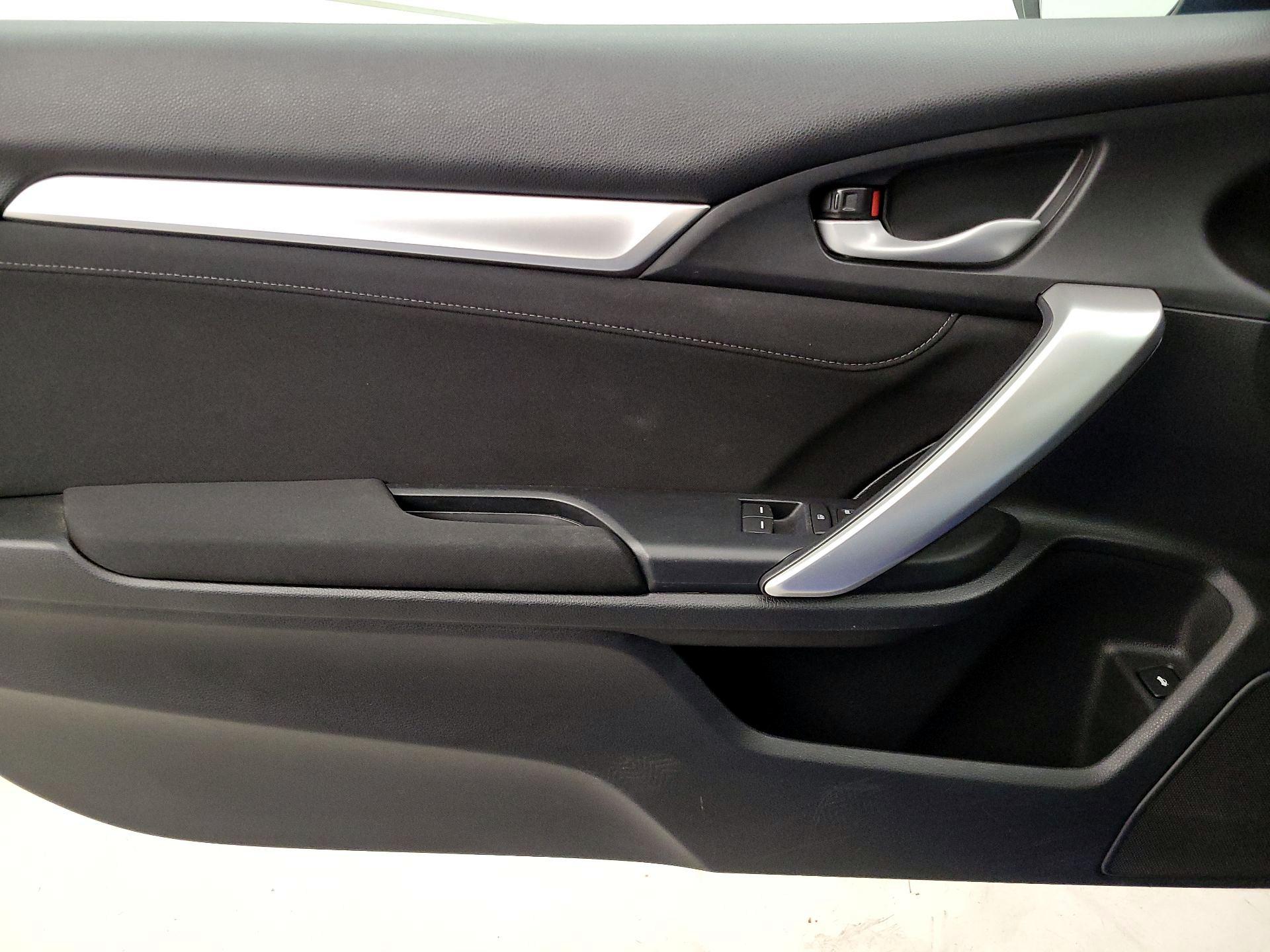 Thumbnail: 2019 Honda Civic - 12
