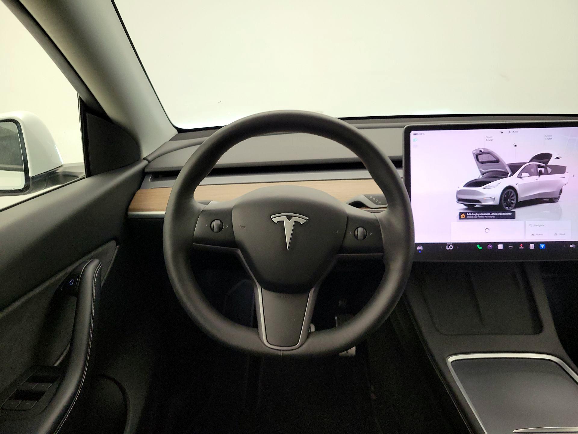 Thumbnail: 2022 Tesla Model Y - 10