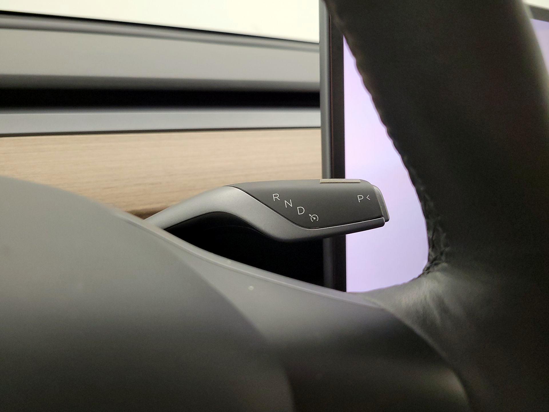Thumbnail: 2022 Tesla Model Y - 16