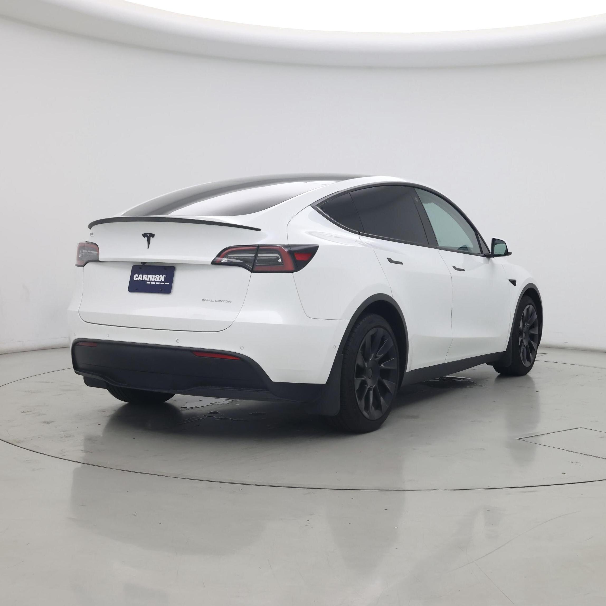 Thumbnail: 2022 Tesla Model Y - 8