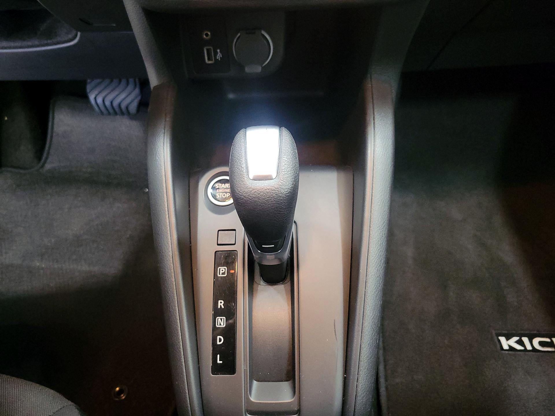 Thumbnail: 2024 Nissan Kicks - 17
