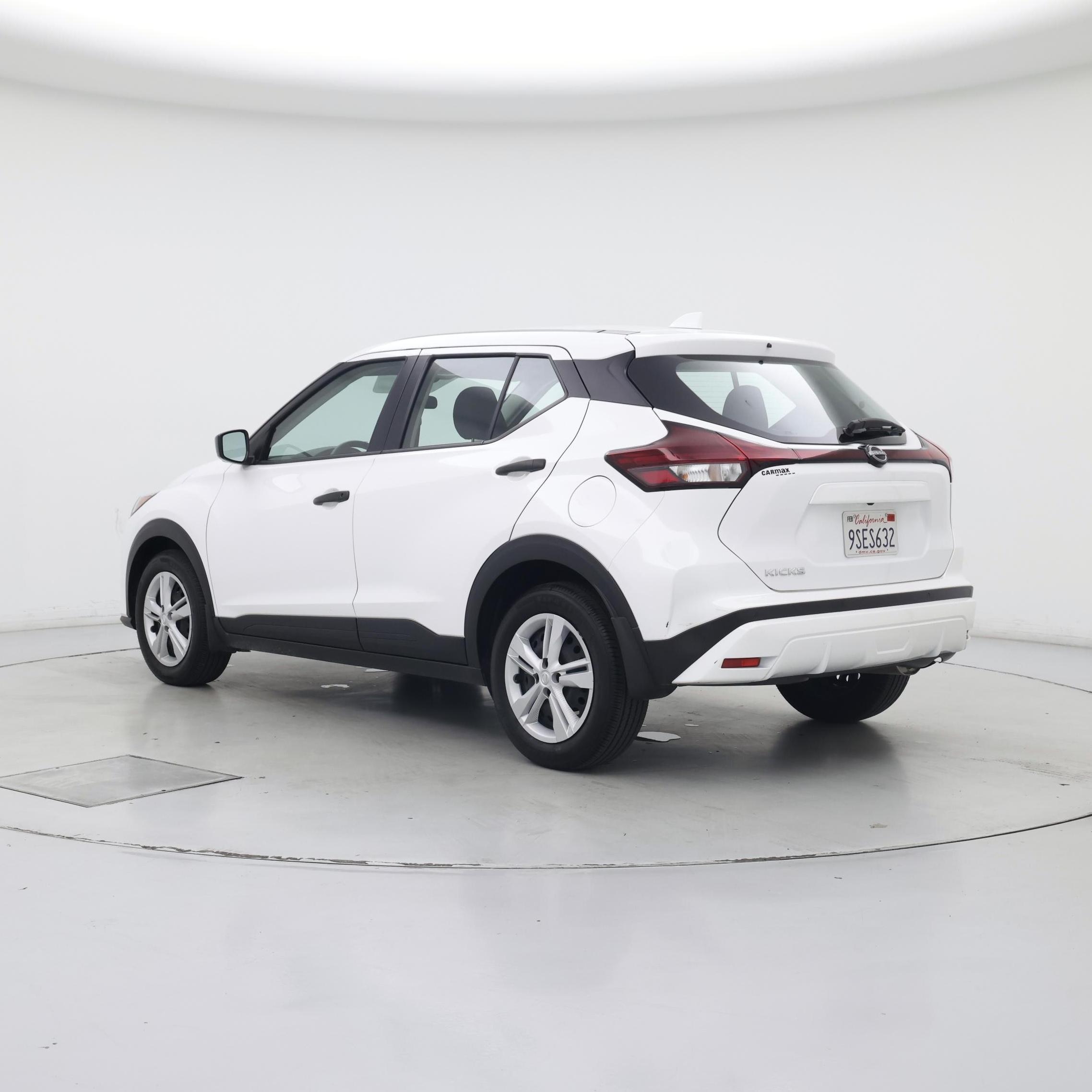 Thumbnail: 2024 Nissan Kicks - 2