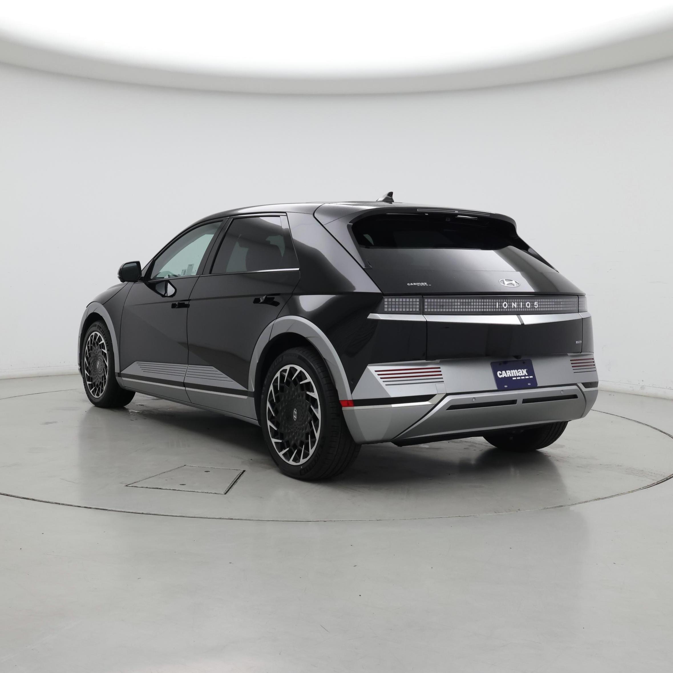 Thumbnail: 2024 Hyundai Ioniq 5 - 2