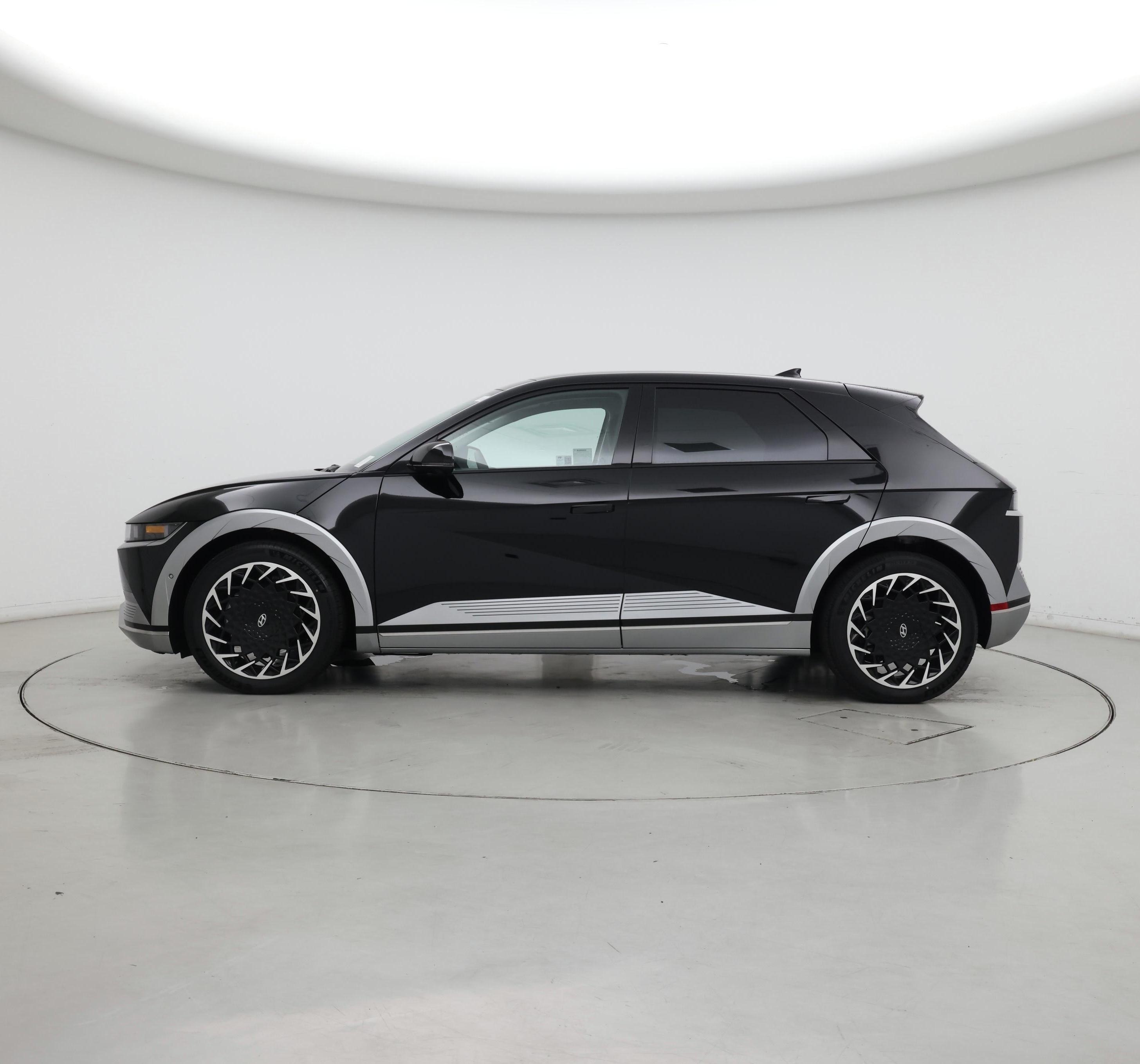 Thumbnail: 2024 Hyundai Ioniq 5 - 3
