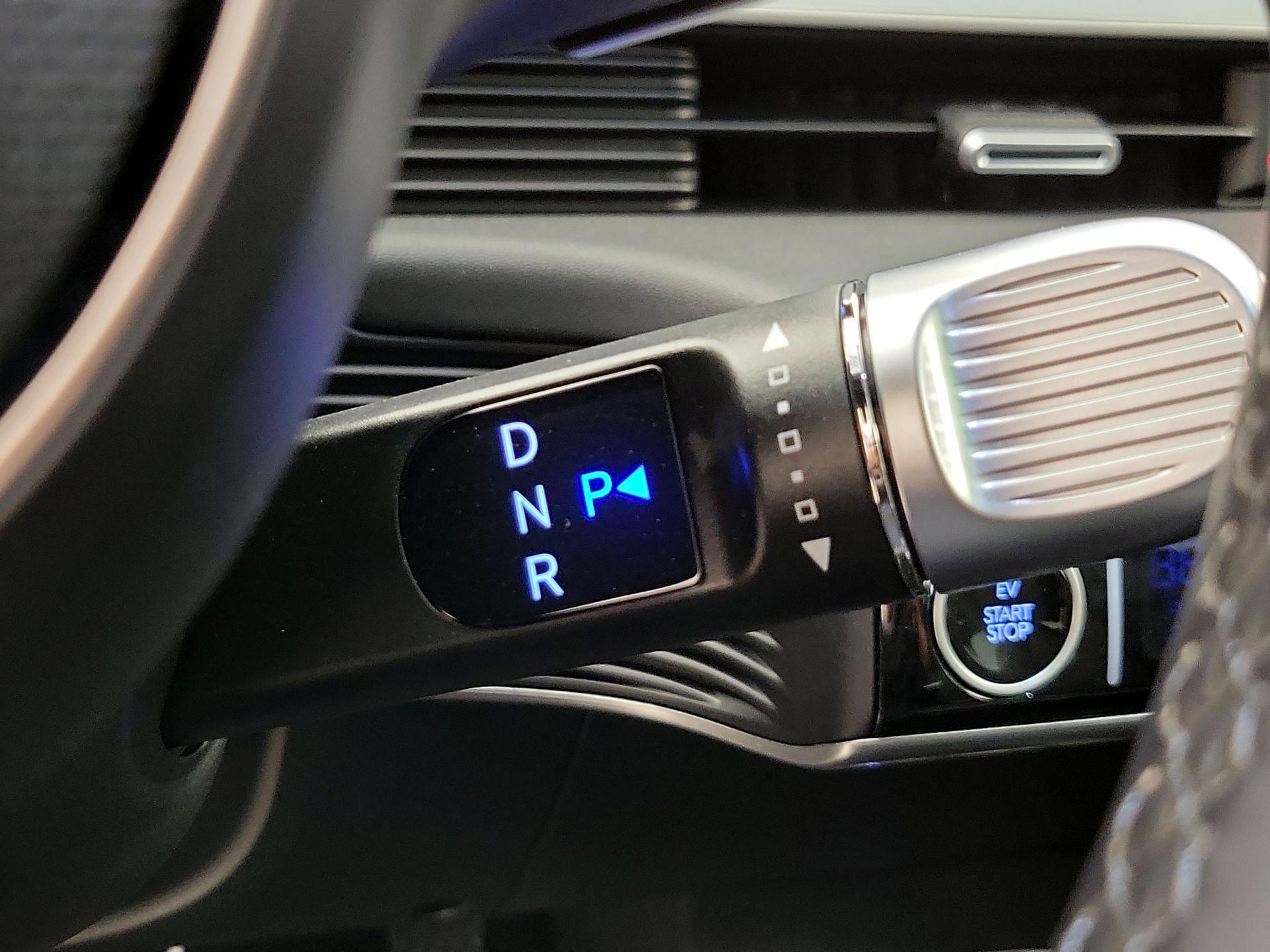 Thumbnail: 2024 Hyundai Ioniq 5 - 18