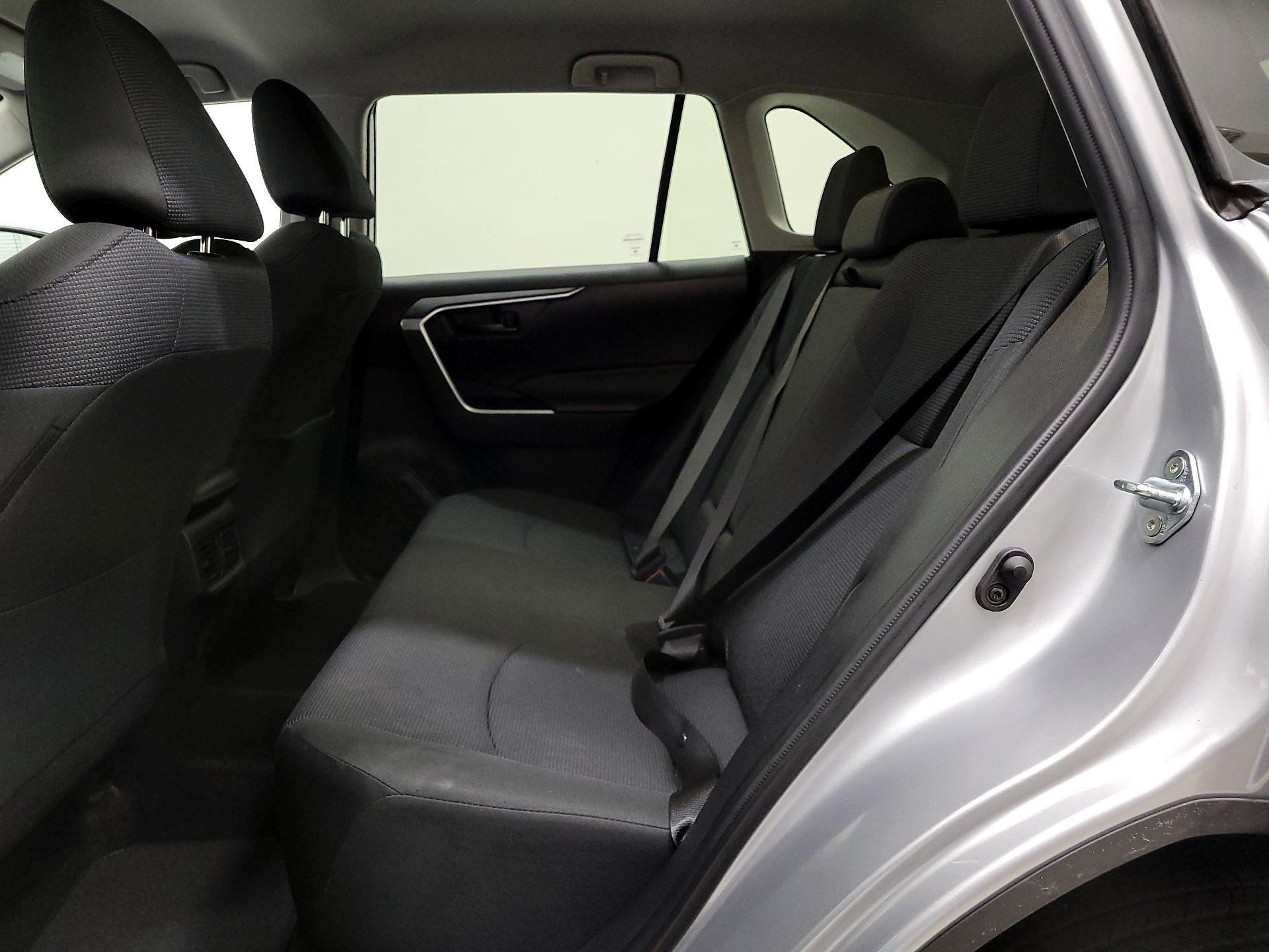 Thumbnail: 2024 Toyota RAV4 - 19