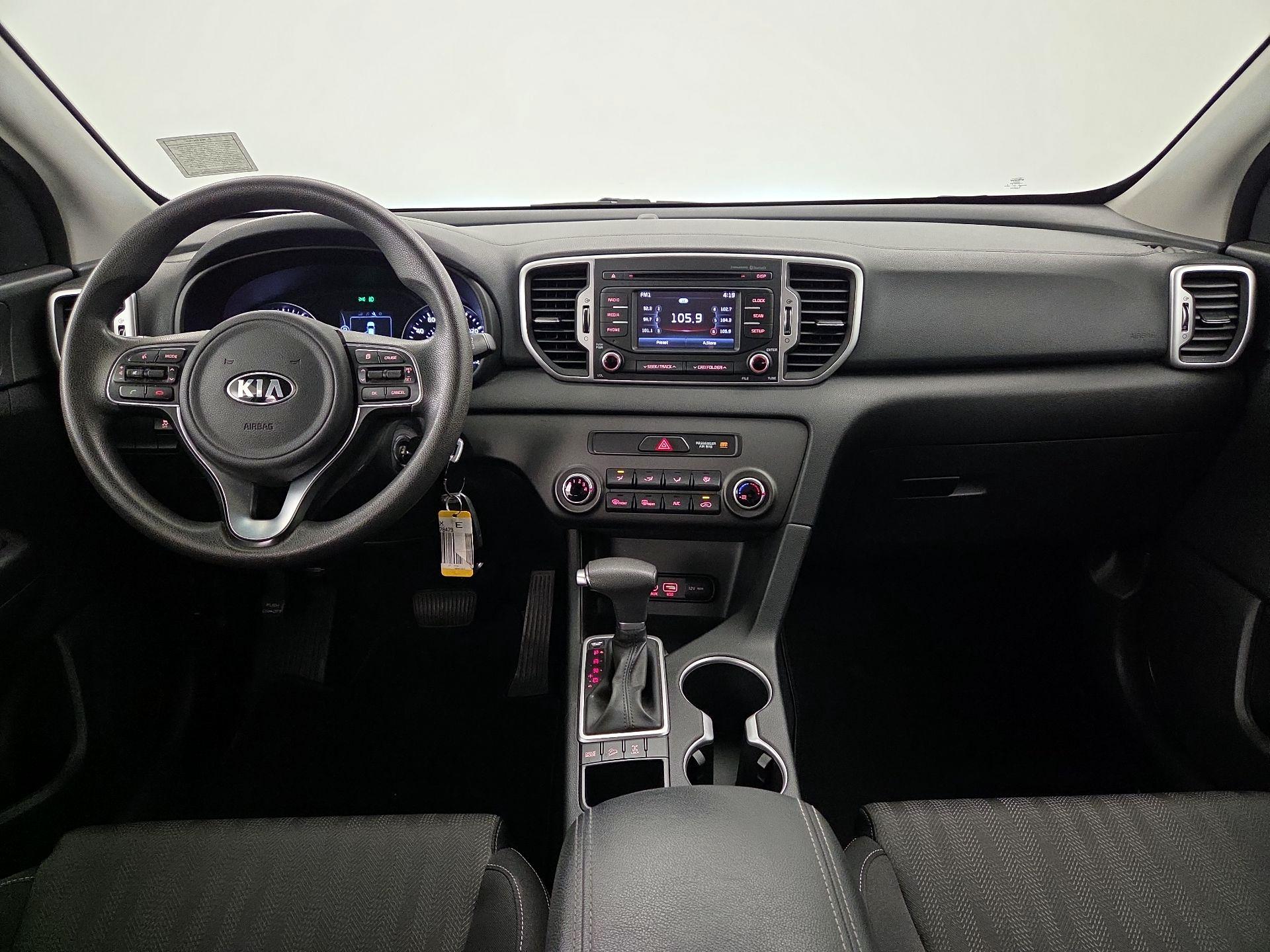 Thumbnail: 2017 Kia Sportage - 9