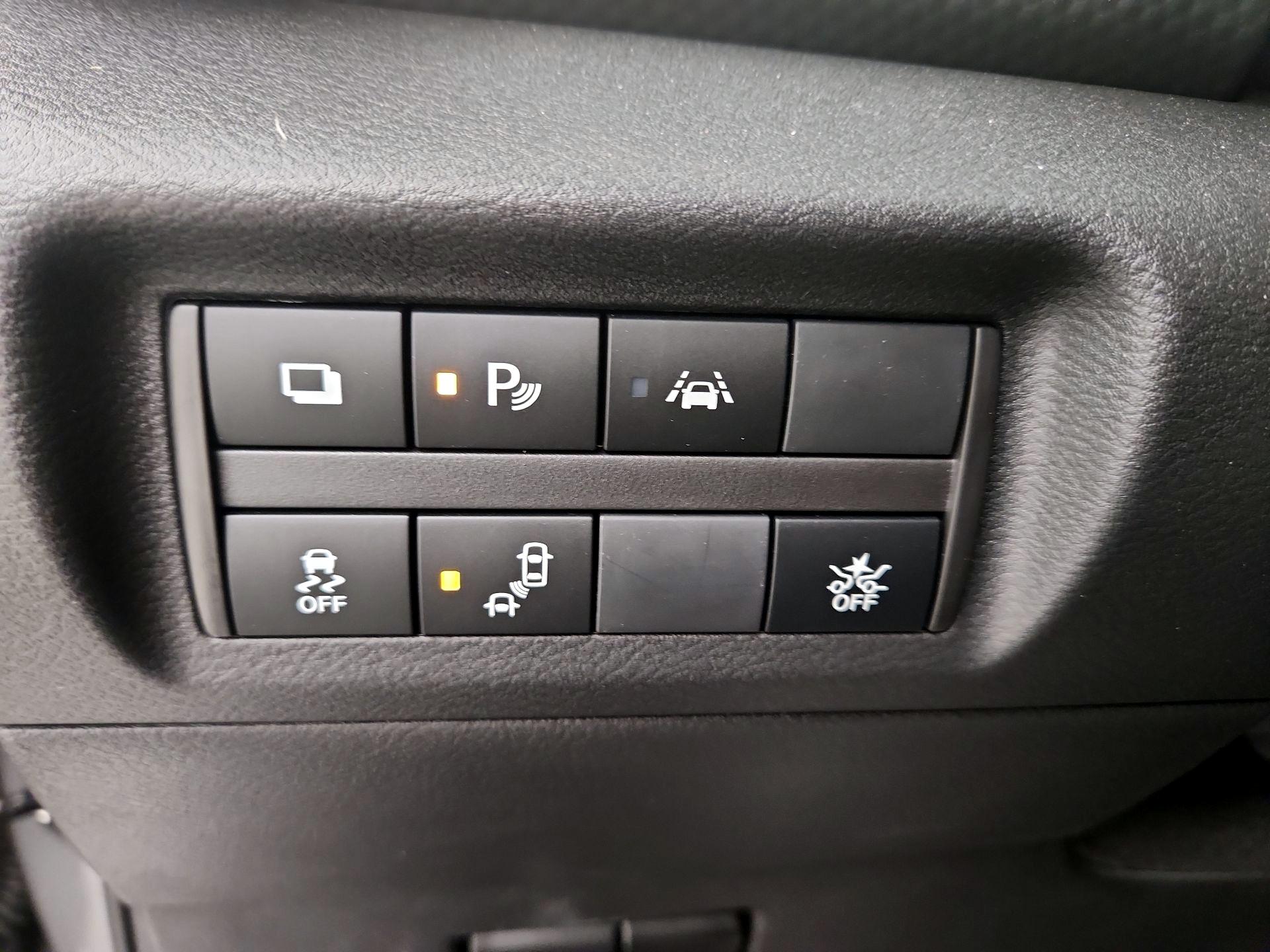 Thumbnail: 2025 Nissan Kicks - 13