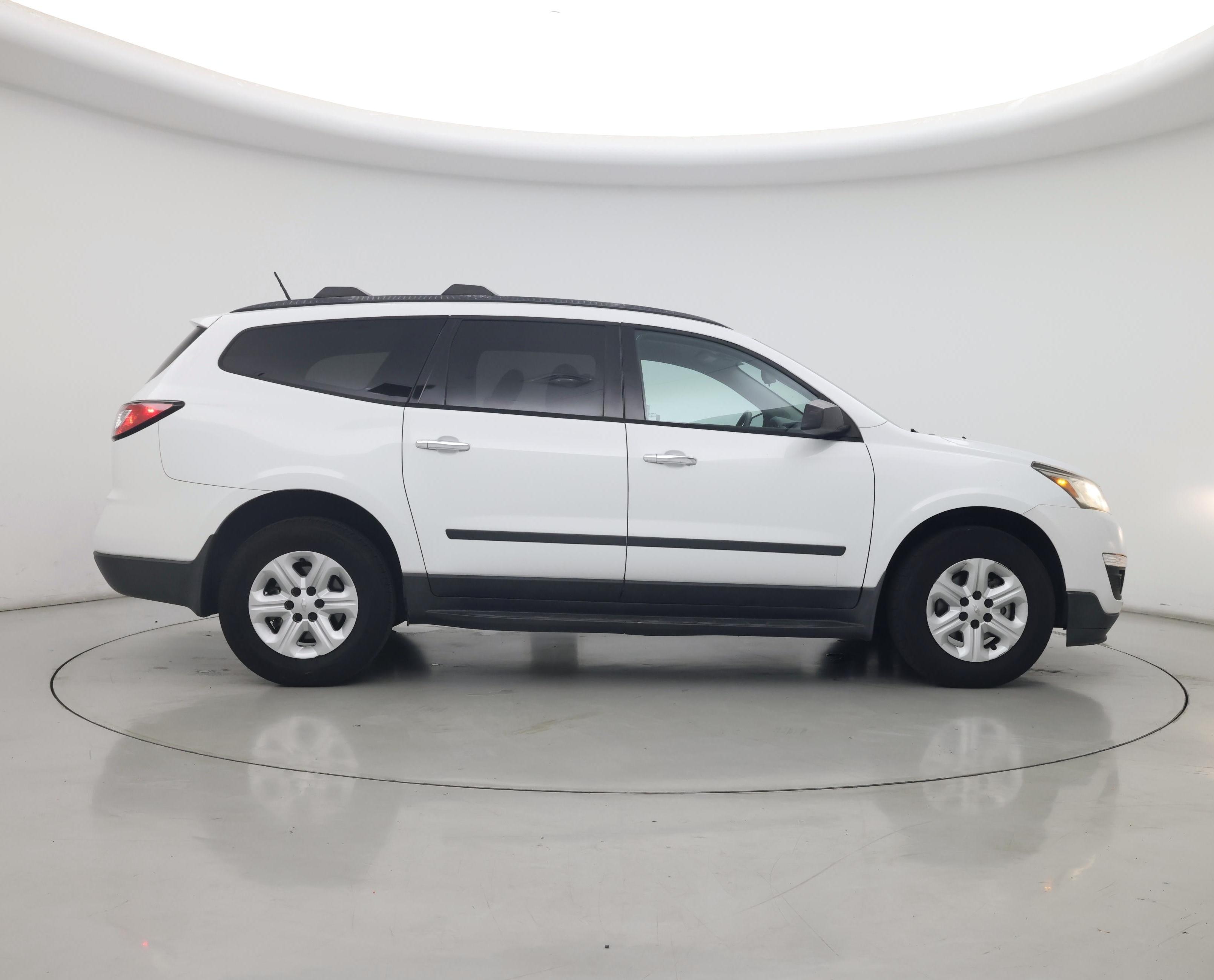 Thumbnail: 2017 Chevrolet Traverse - 7