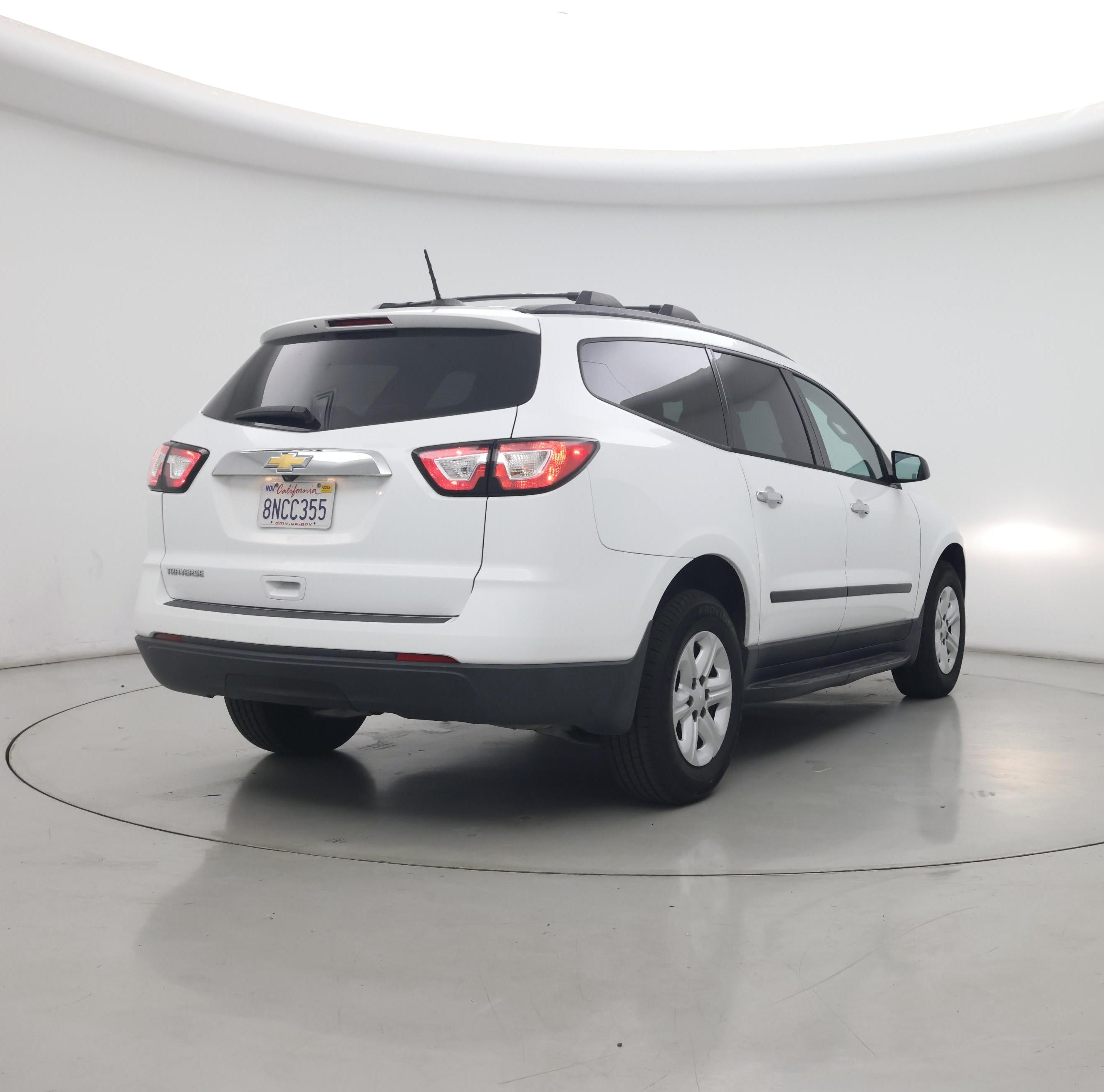 Thumbnail: 2017 Chevrolet Traverse - 8