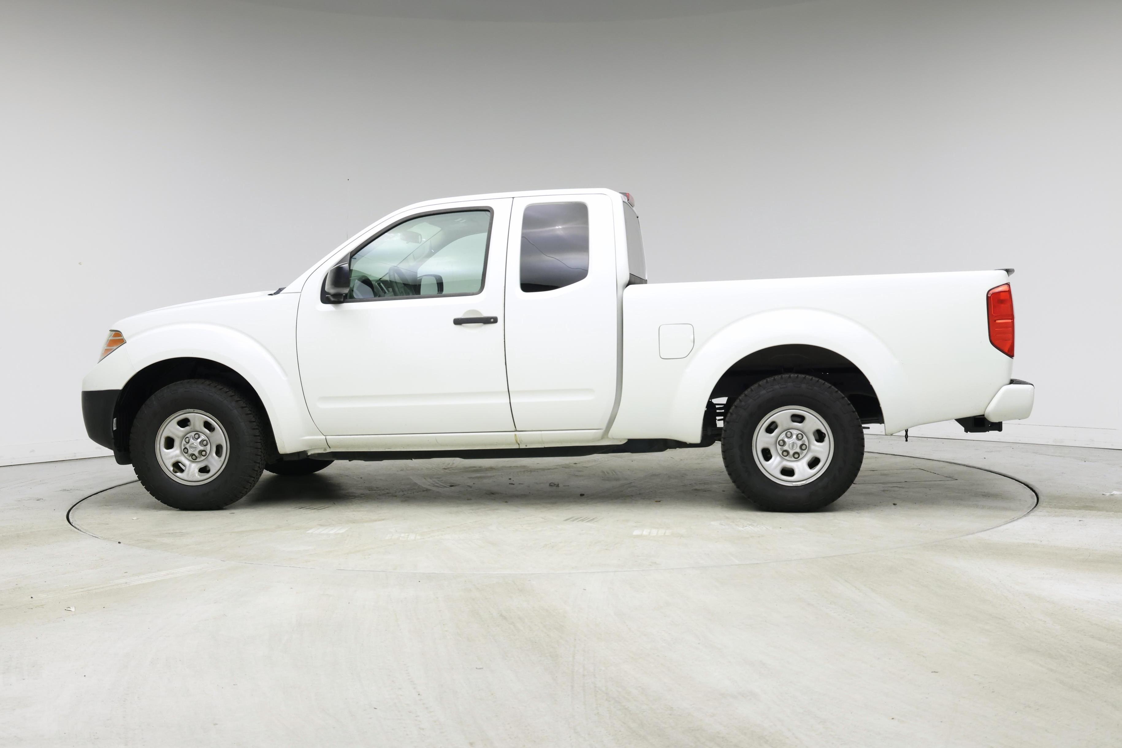 Thumbnail: 2017 Nissan Frontier - 3