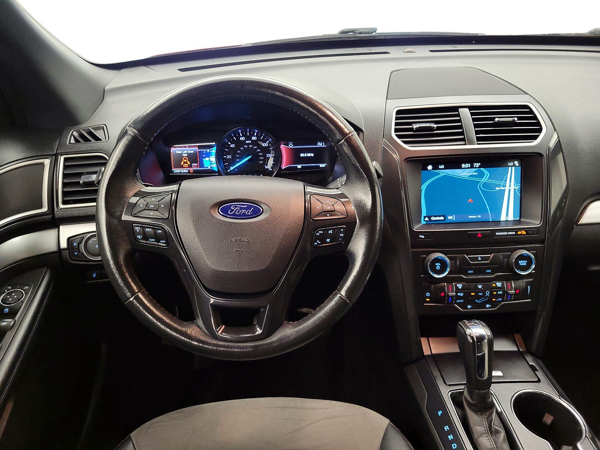 Thumbnail: 2017 Ford Explorer - 10