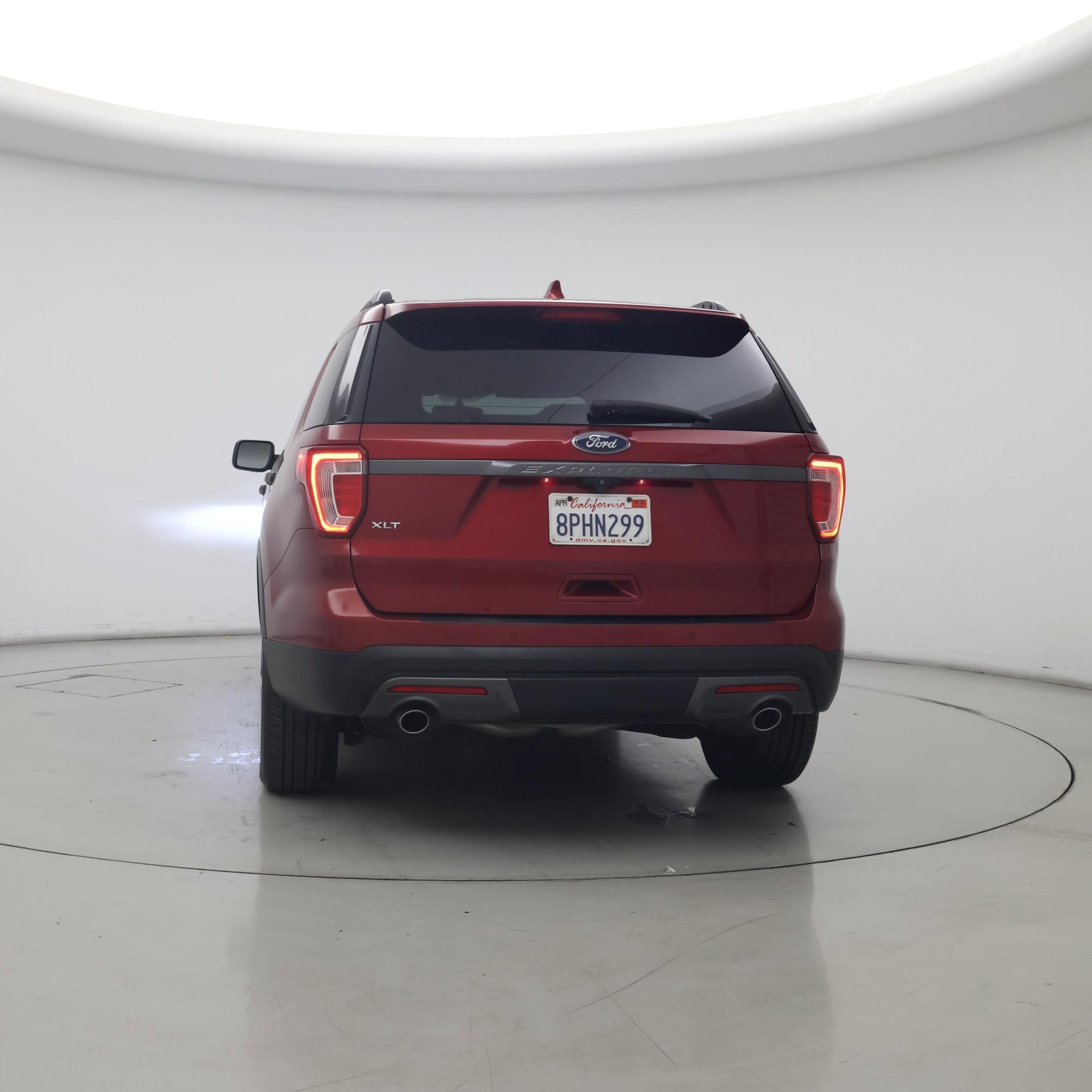Thumbnail: 2017 Ford Explorer - 6
