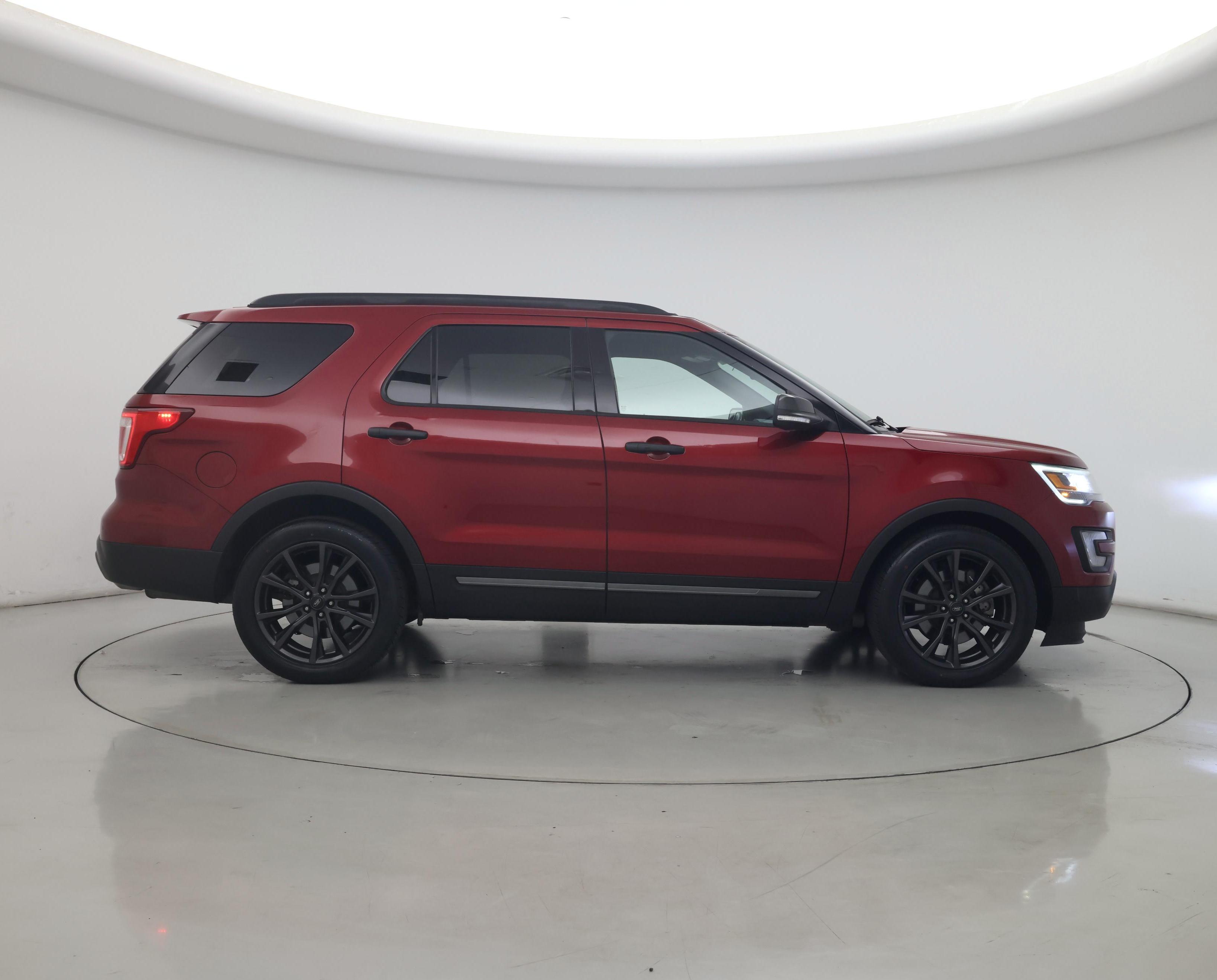 Thumbnail: 2017 Ford Explorer - 7