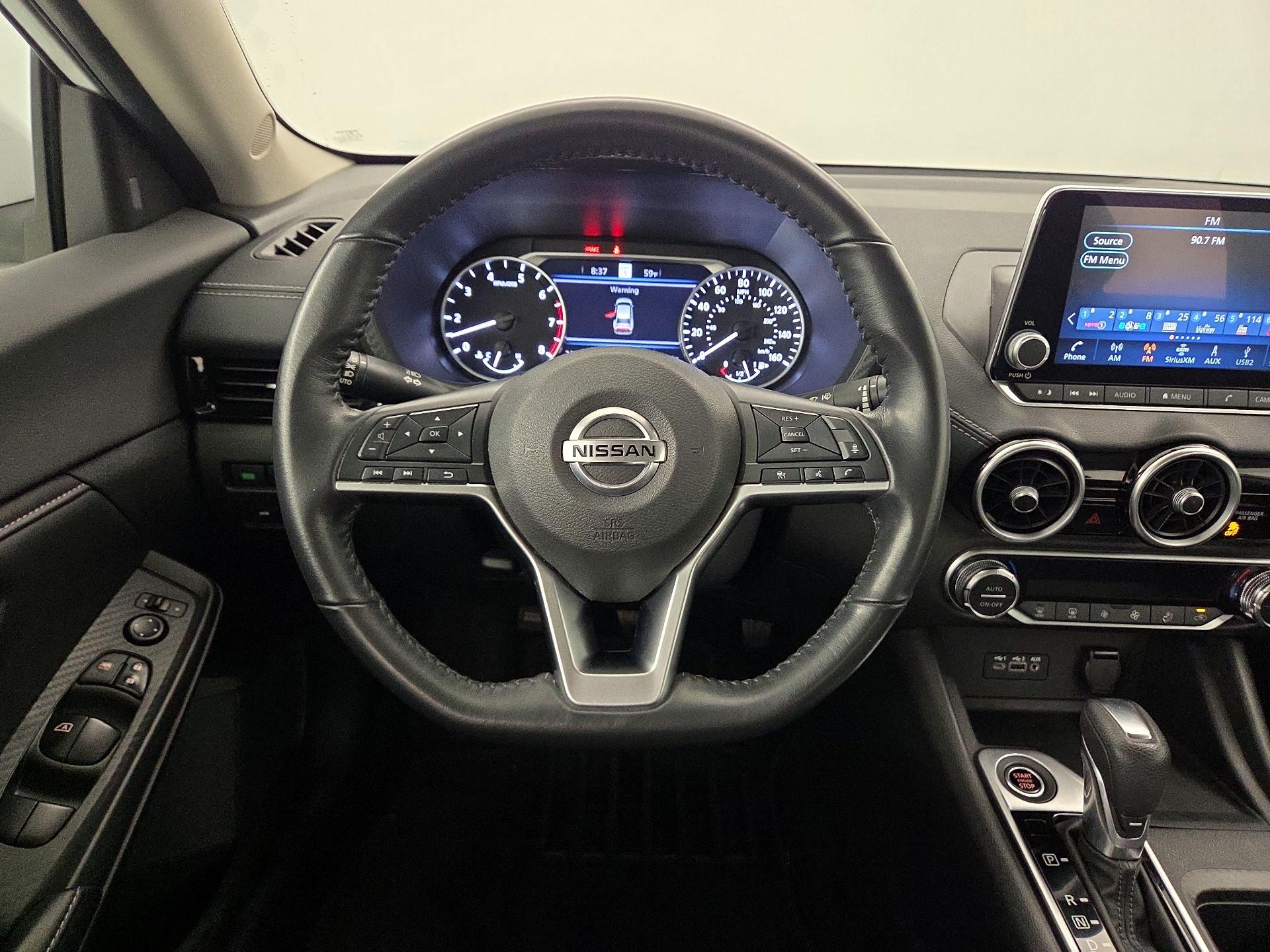 Thumbnail: 2021 Nissan Sentra - 10